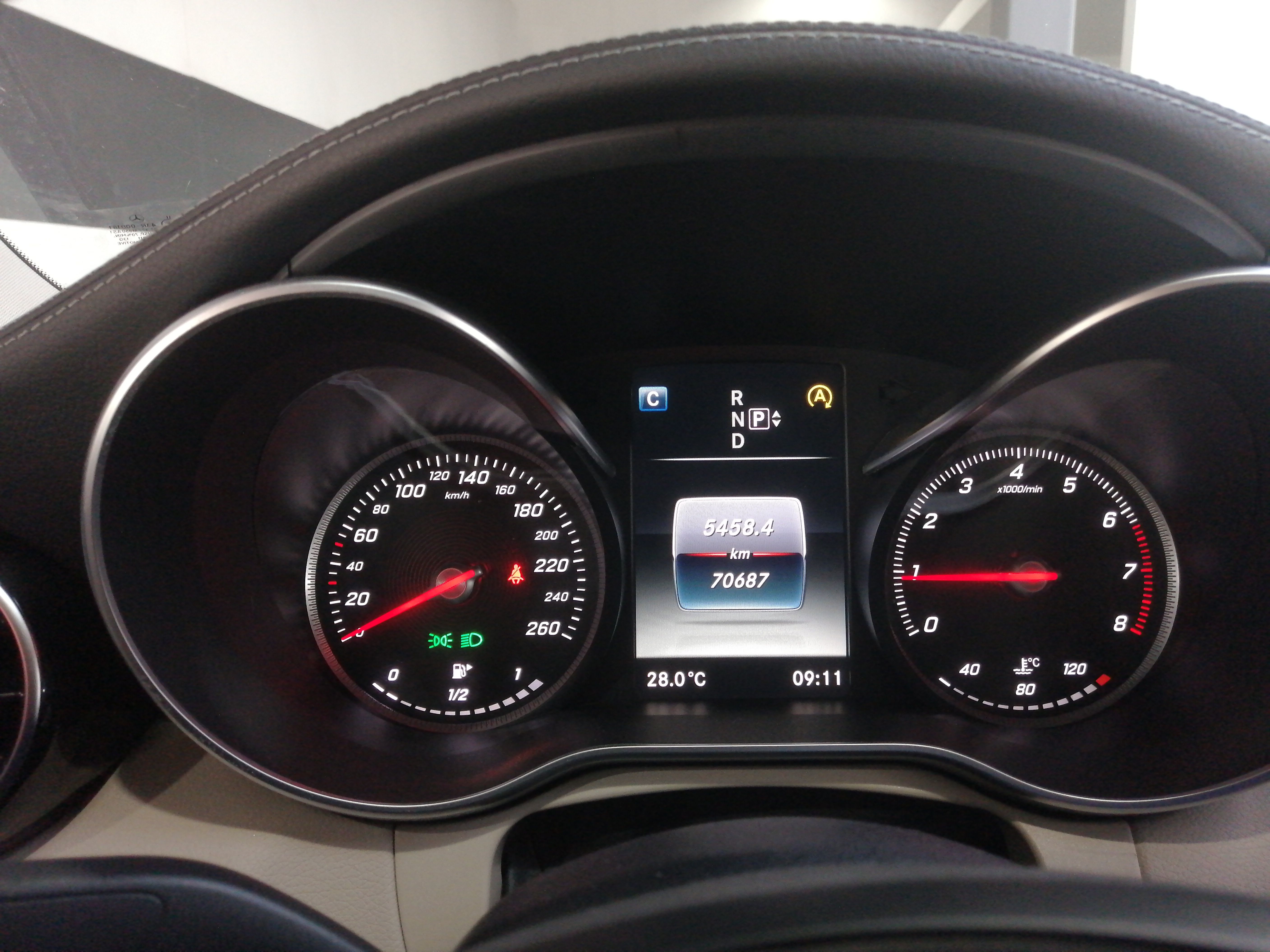 Mercedes Benz C-Class 2015 — фото 11