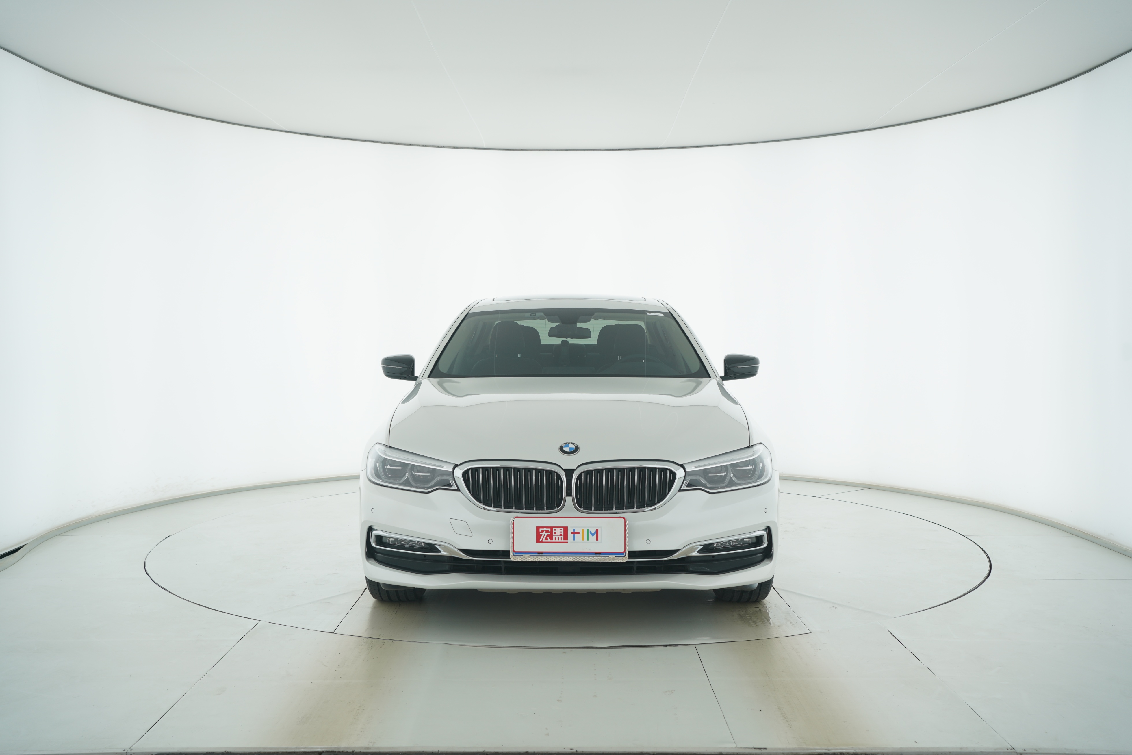 BMW 5 Series 2019 — фото 5
