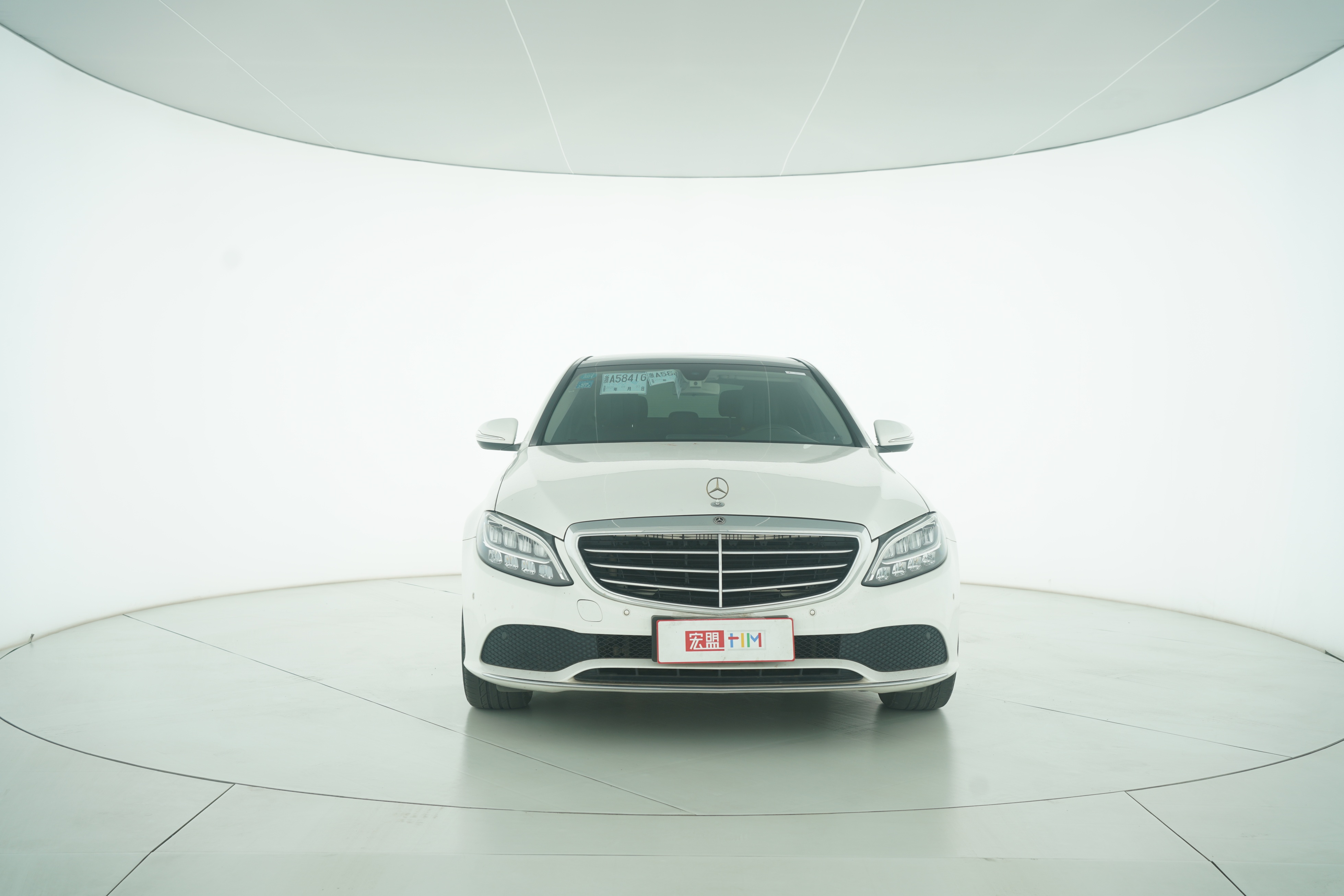 Mercedes Benz C-Class 2019 — фото 5