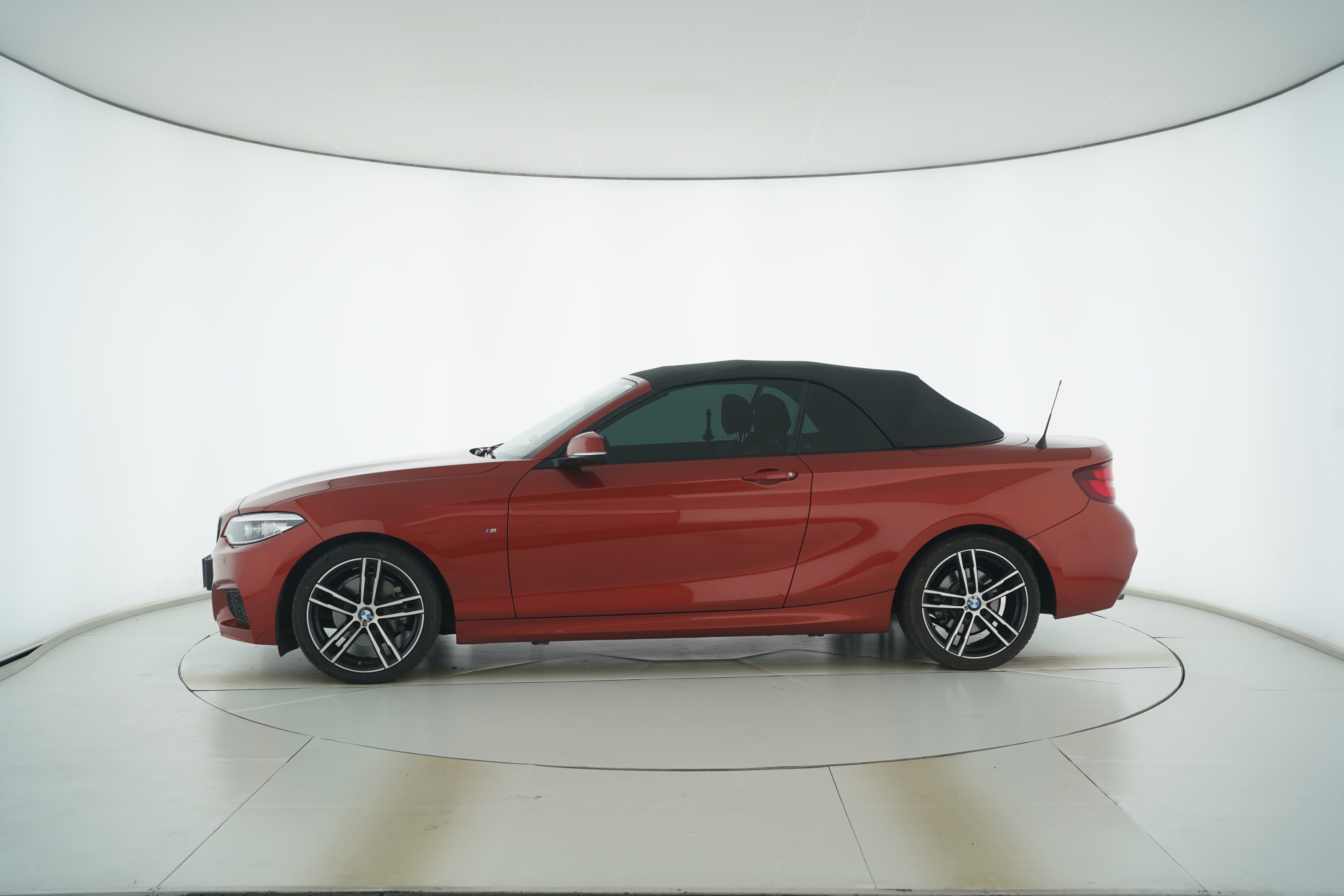 BMW 2 Series (Import) 2019 — фото 7