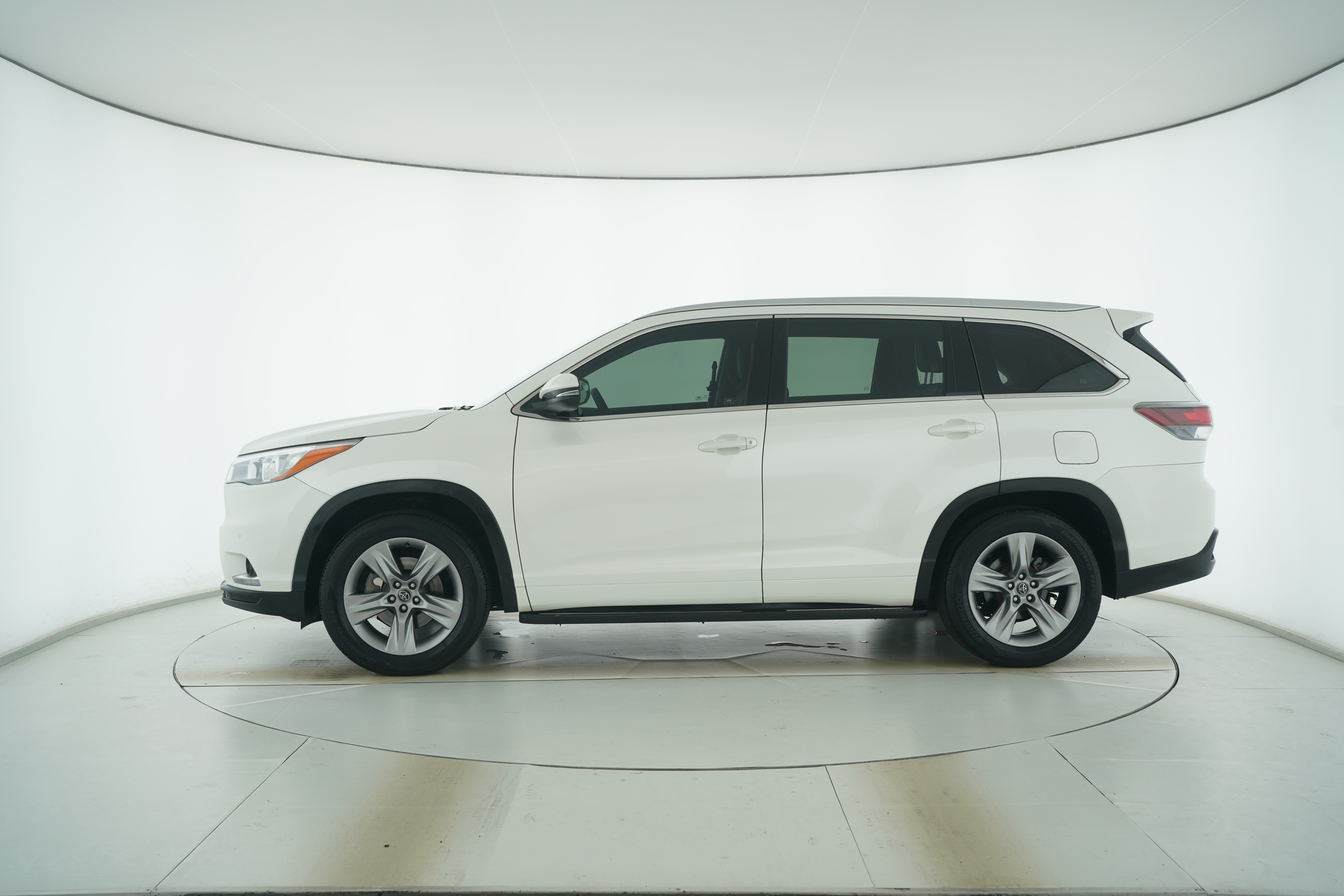 Toyota Highlander 2017 — фото 7