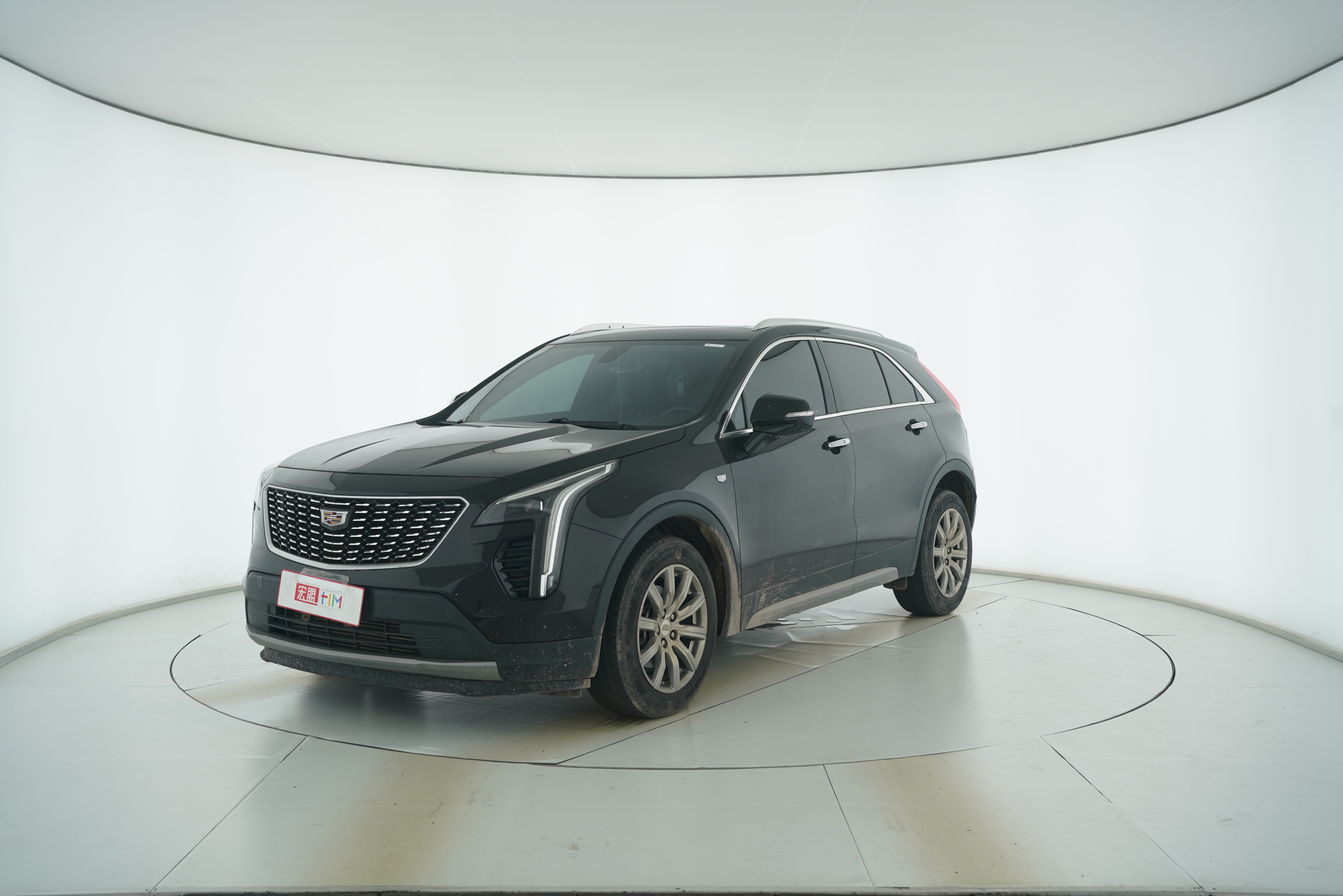 Cadillac XT4 2020 — фото 1