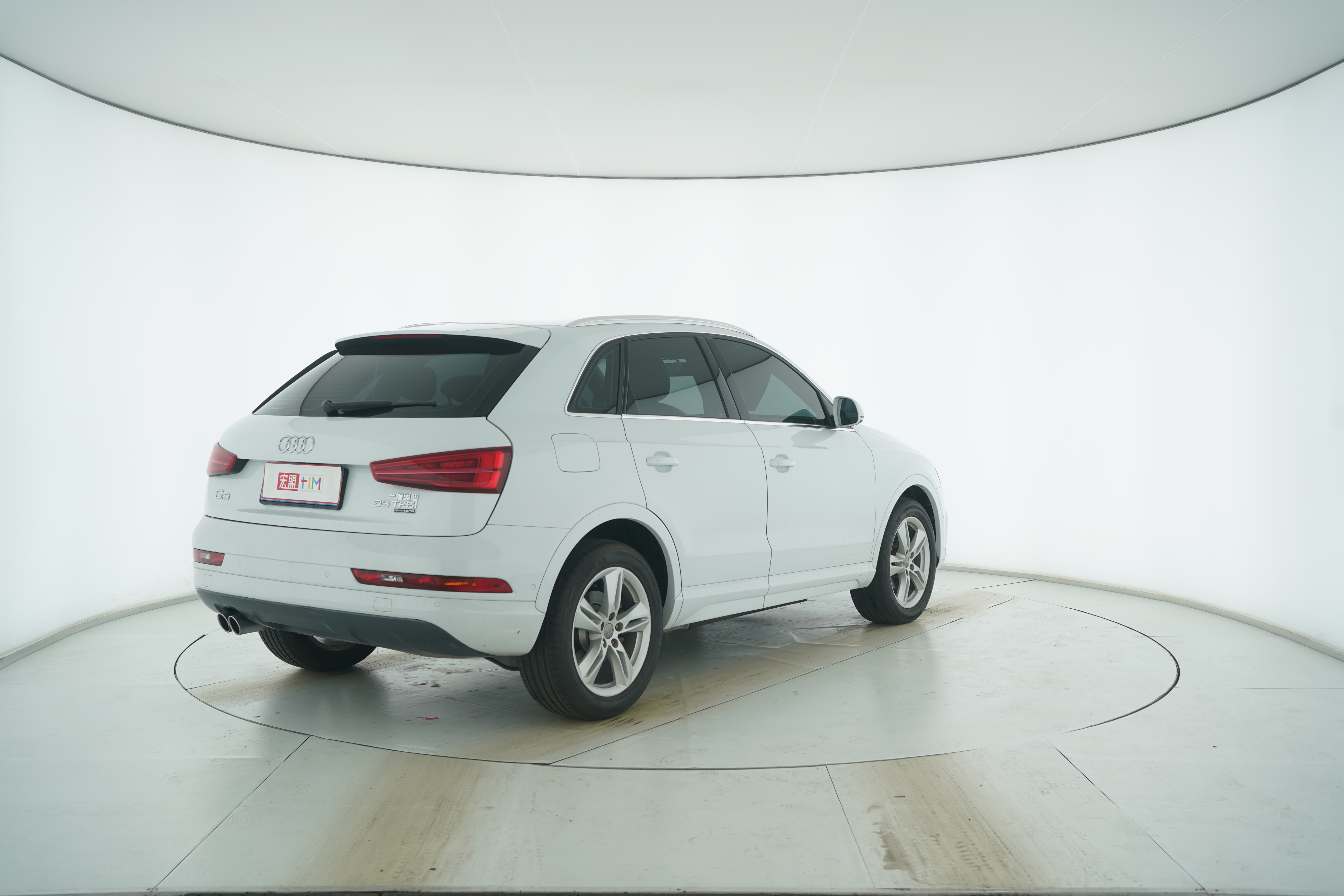 Audi Q3 2016 — фото 4