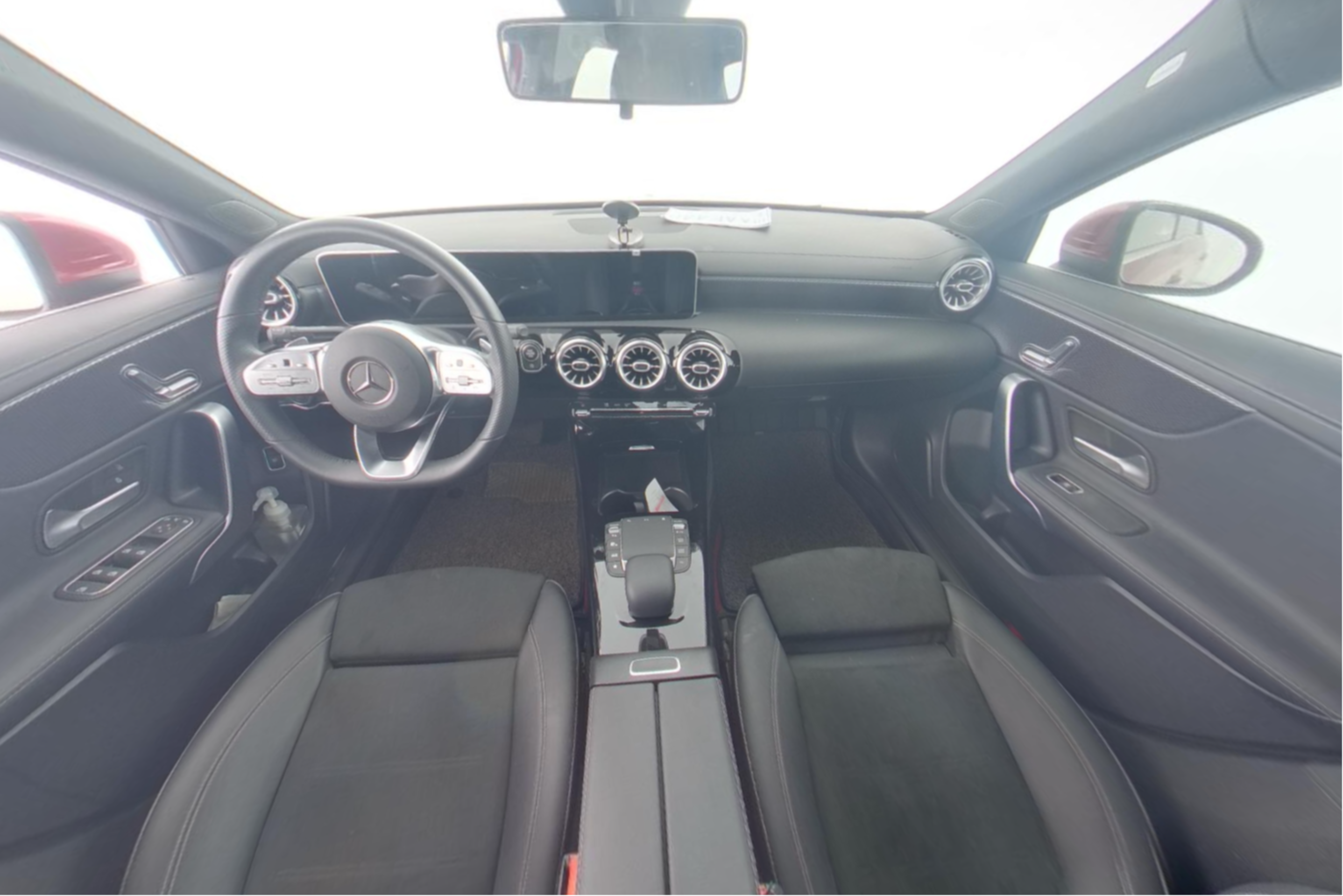 Mercedes Benz A-Class 2020 — фото 9
