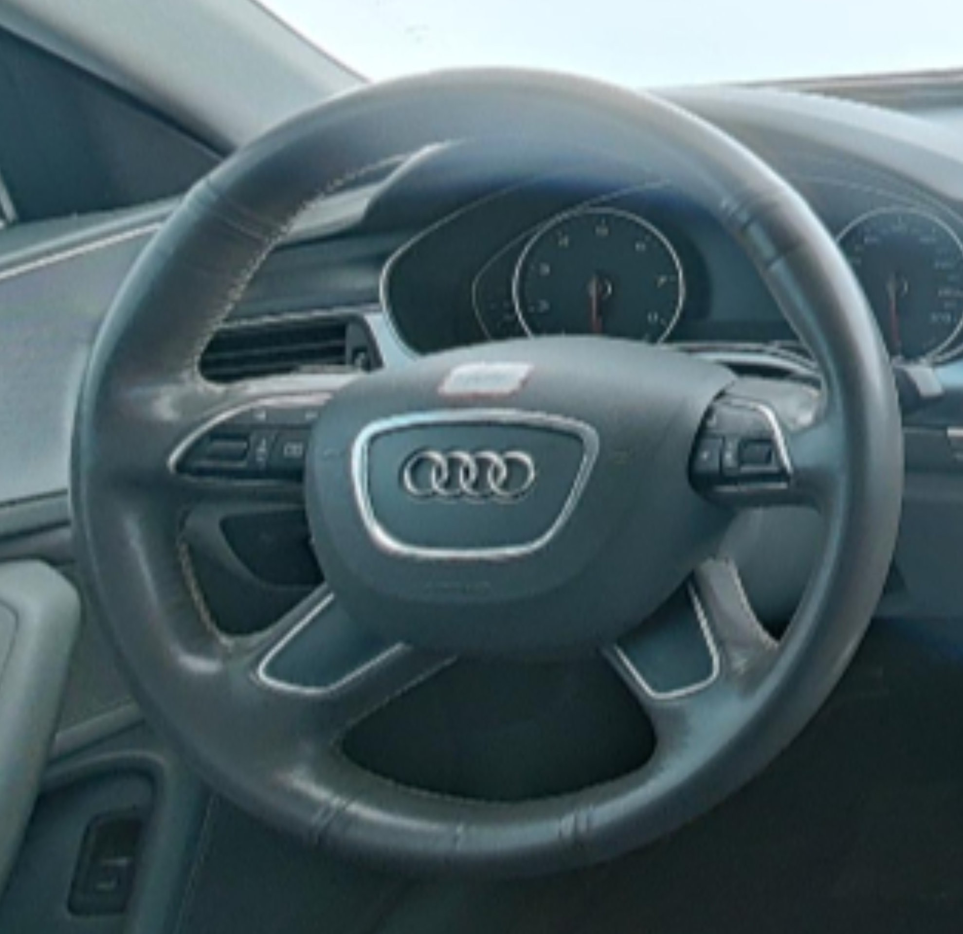 Audi A6L 2014 — фото 10