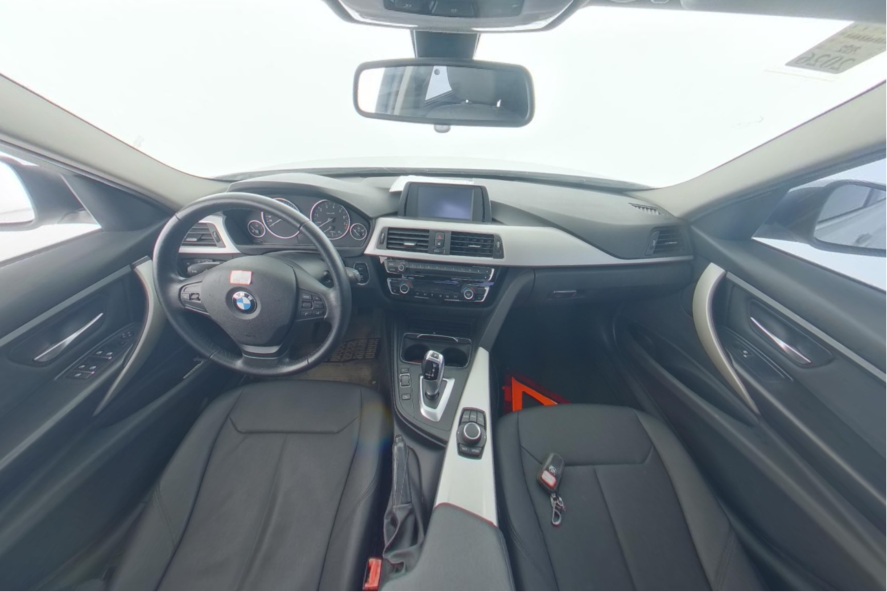 BMW 3 Series 2016 — фото 9