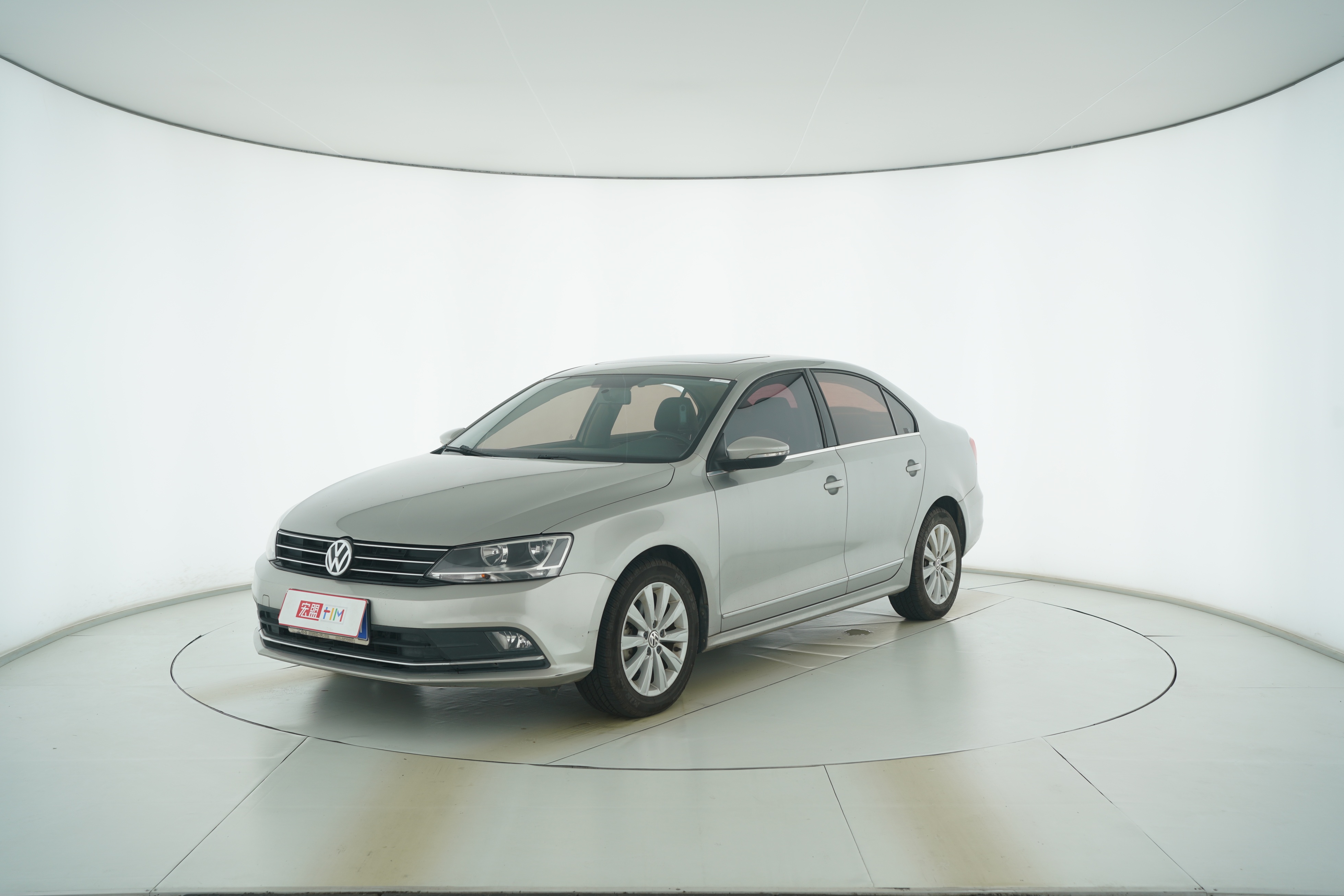 Volkswagen Jetta 2015 — фото 1
