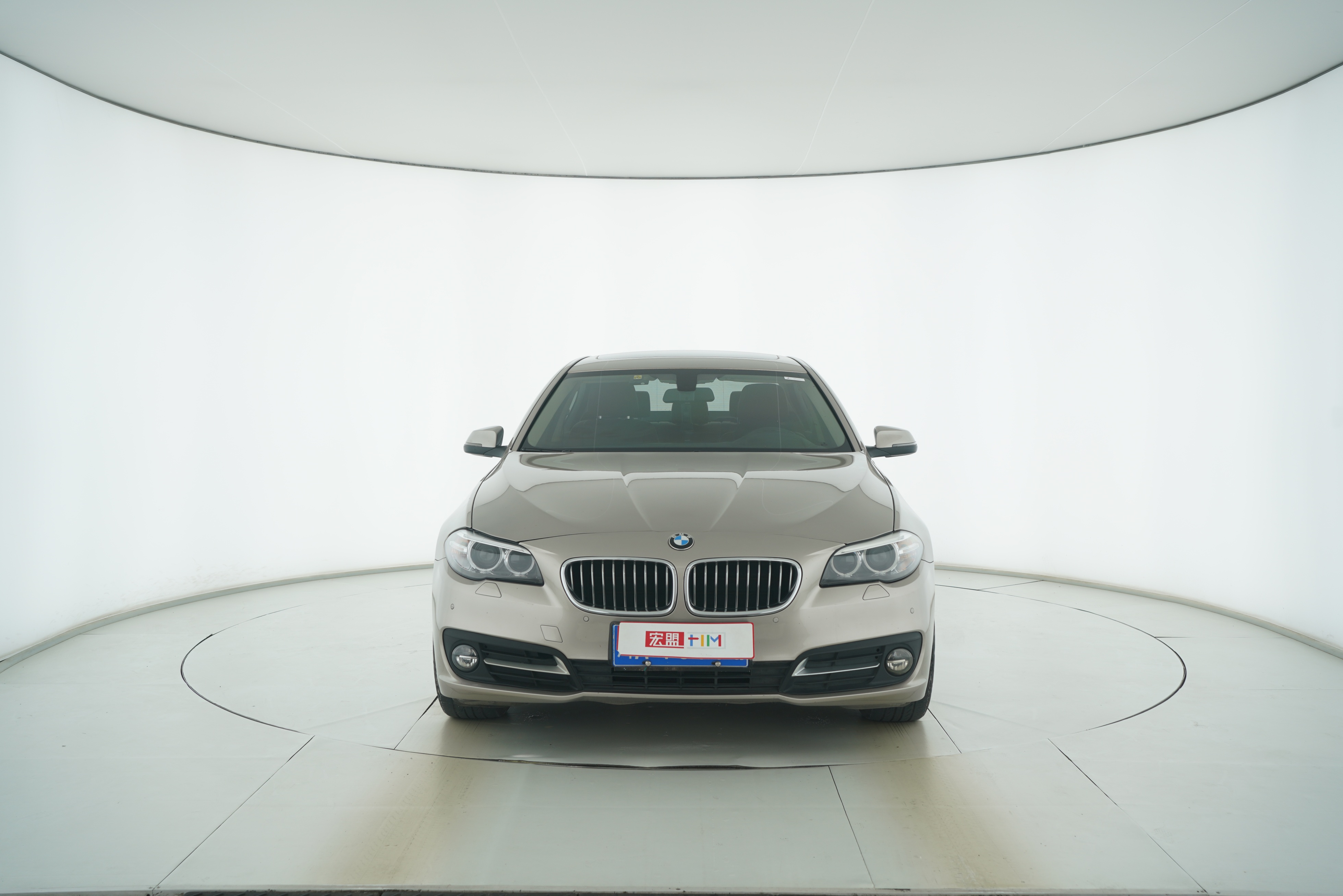 BMW 5 Series 2017 — фото 5