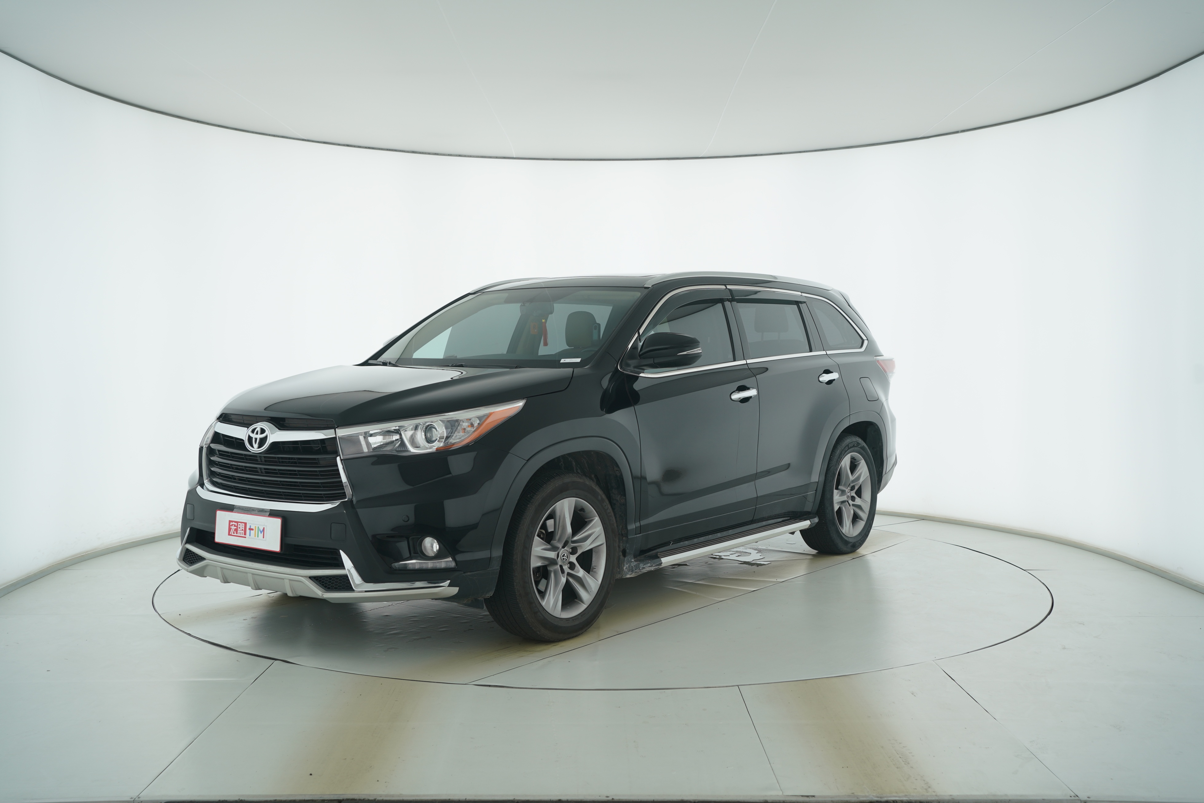 Toyota Highlander 2017 — фото 1