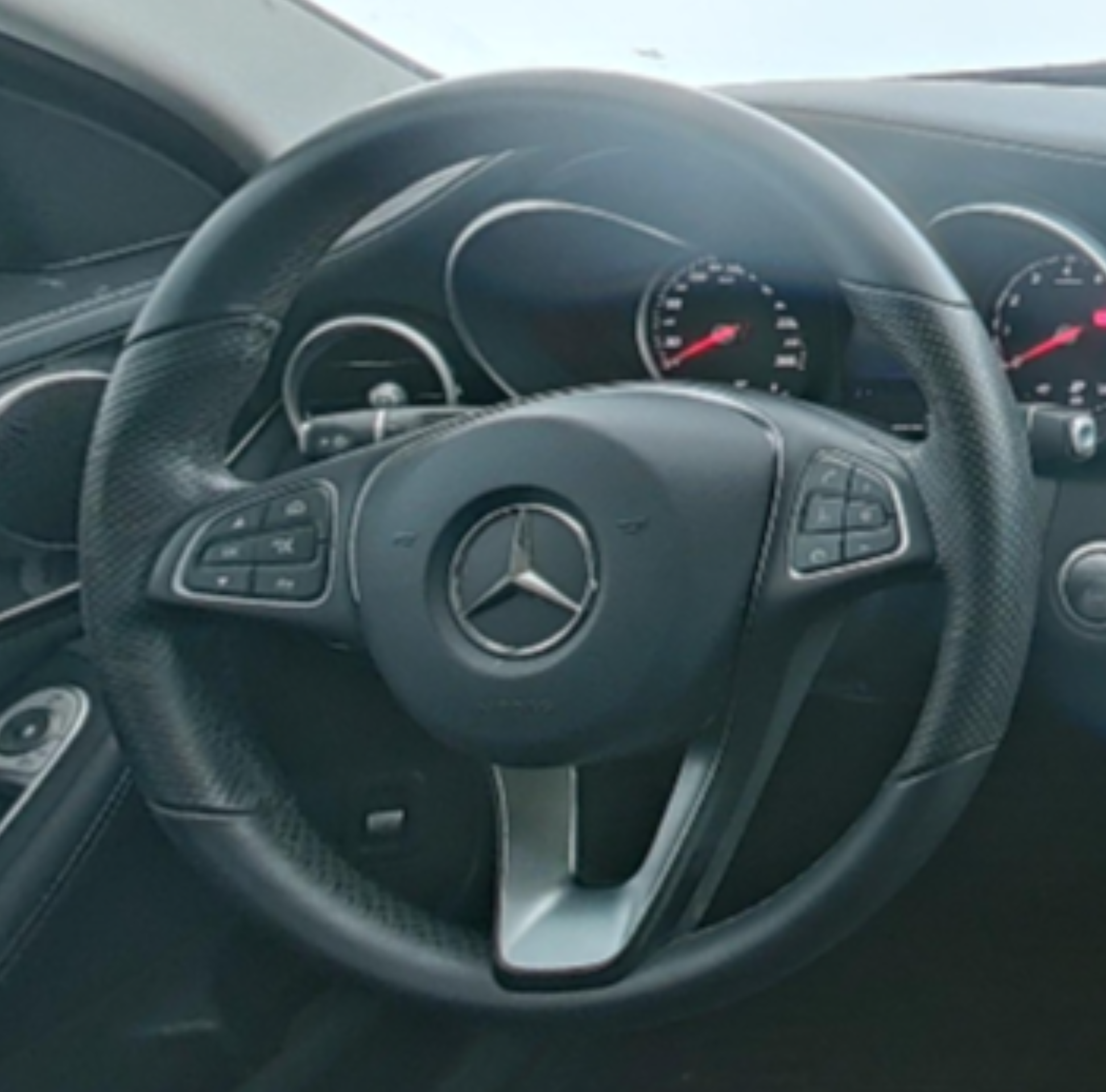 Mercedes Benz C-Class 2016 — фото 10