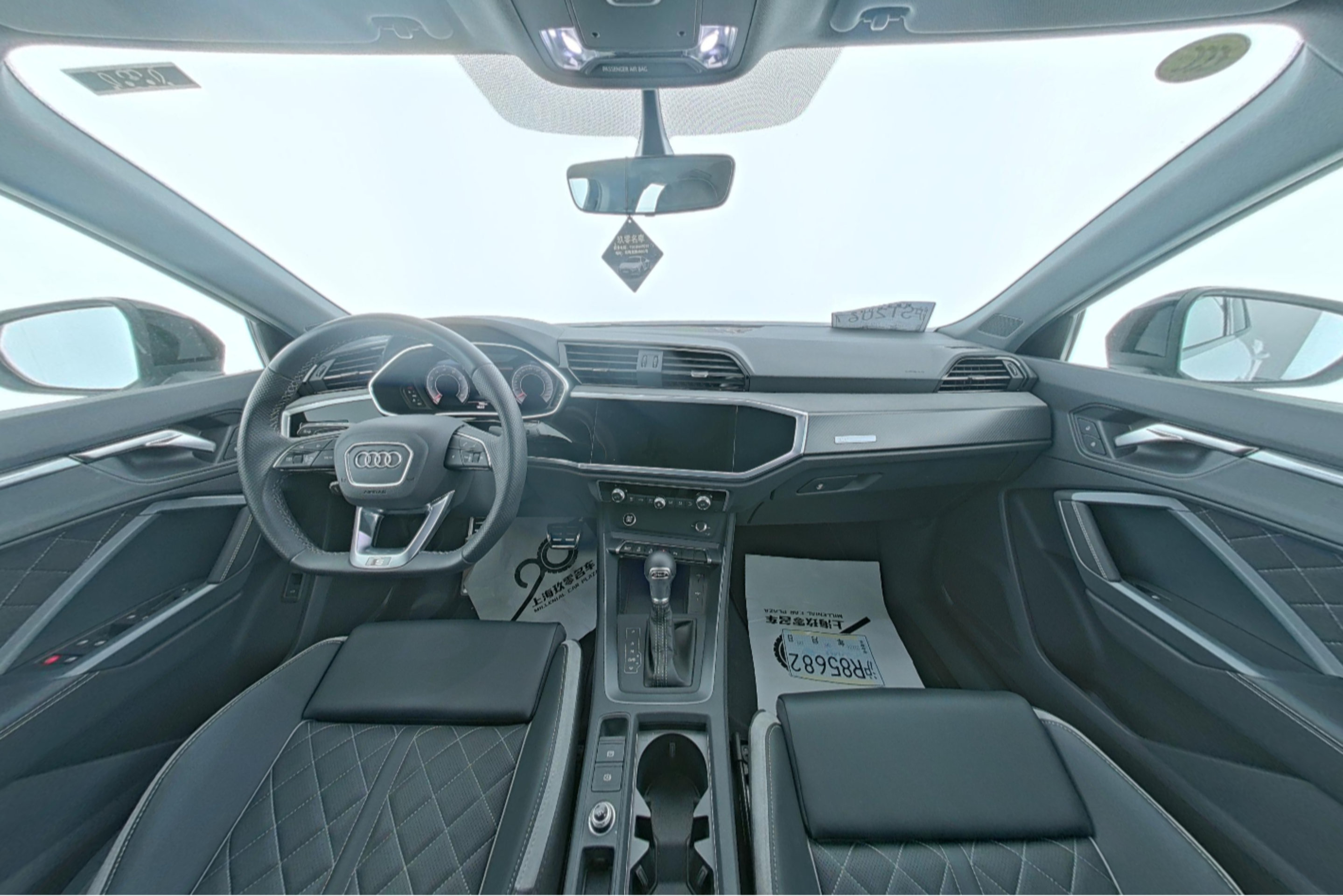 Audi Q3 Sportback 2024 — фото 9