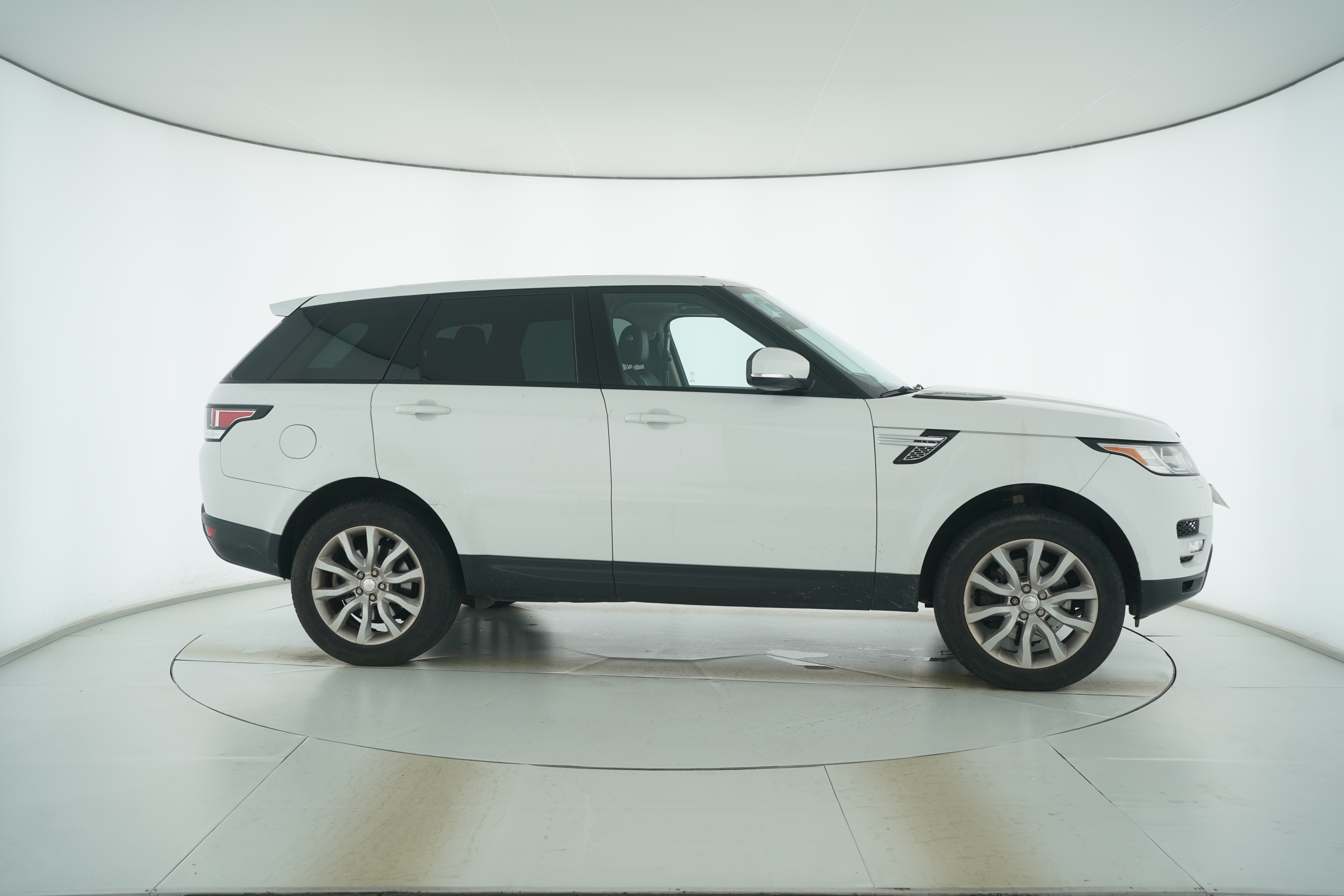 Land Rover Range Rover Sport 2014 — фото 8
