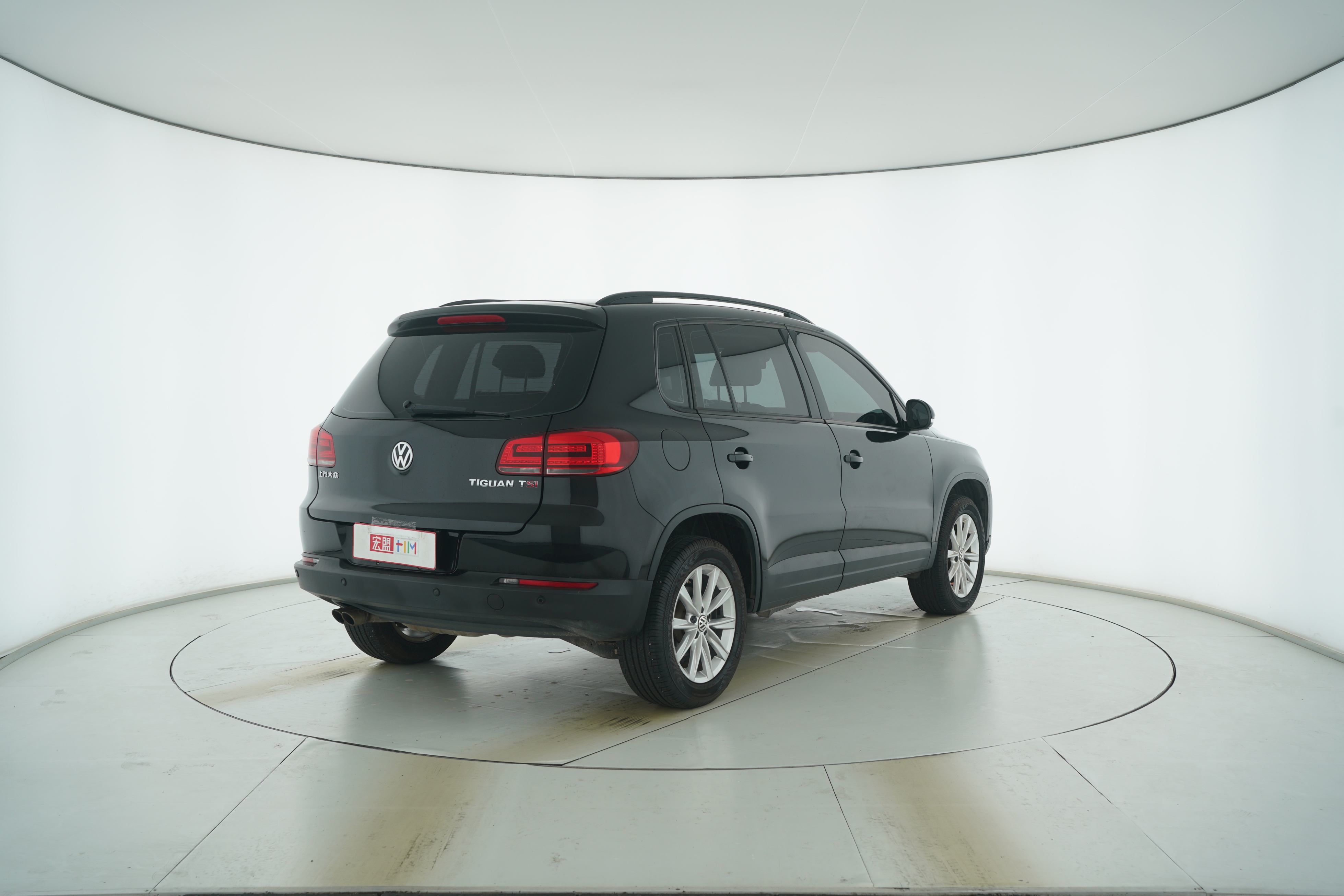 Volkswagen Tuguan 2015 — фото 4