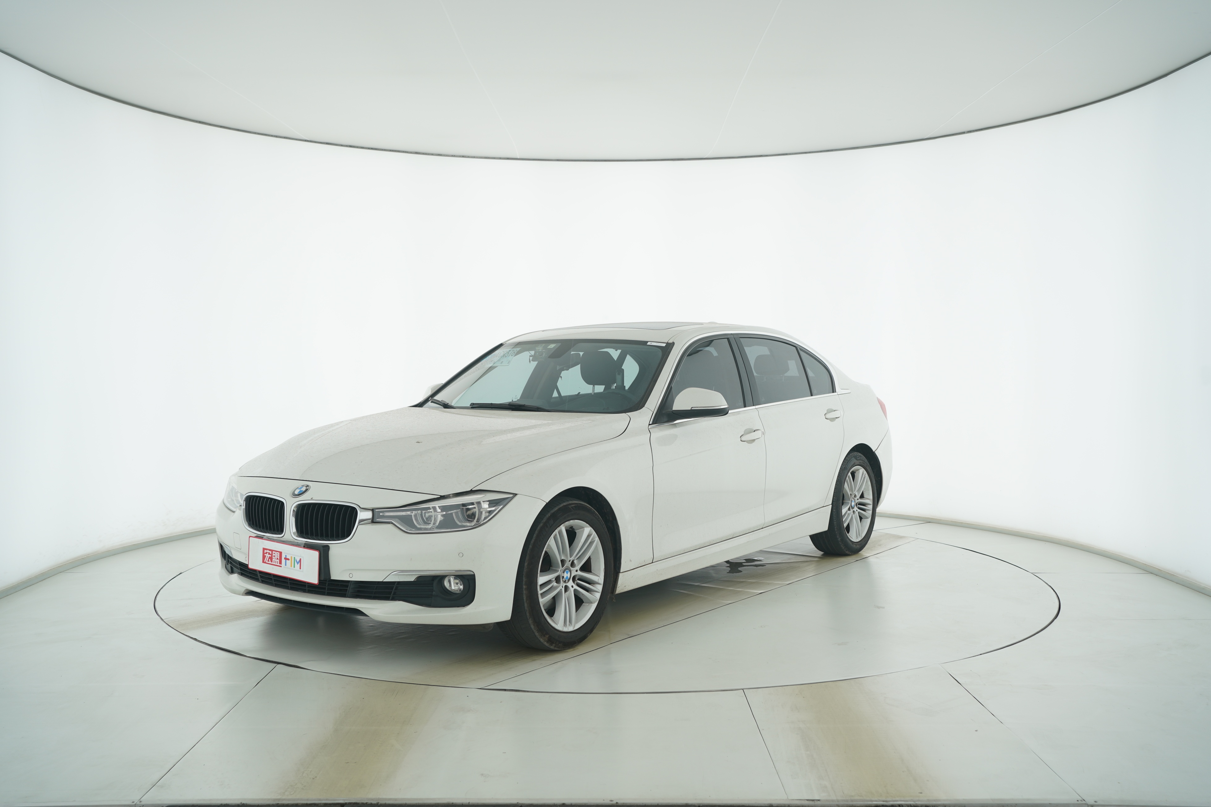 BMW 3 Series 2016 — фото 1