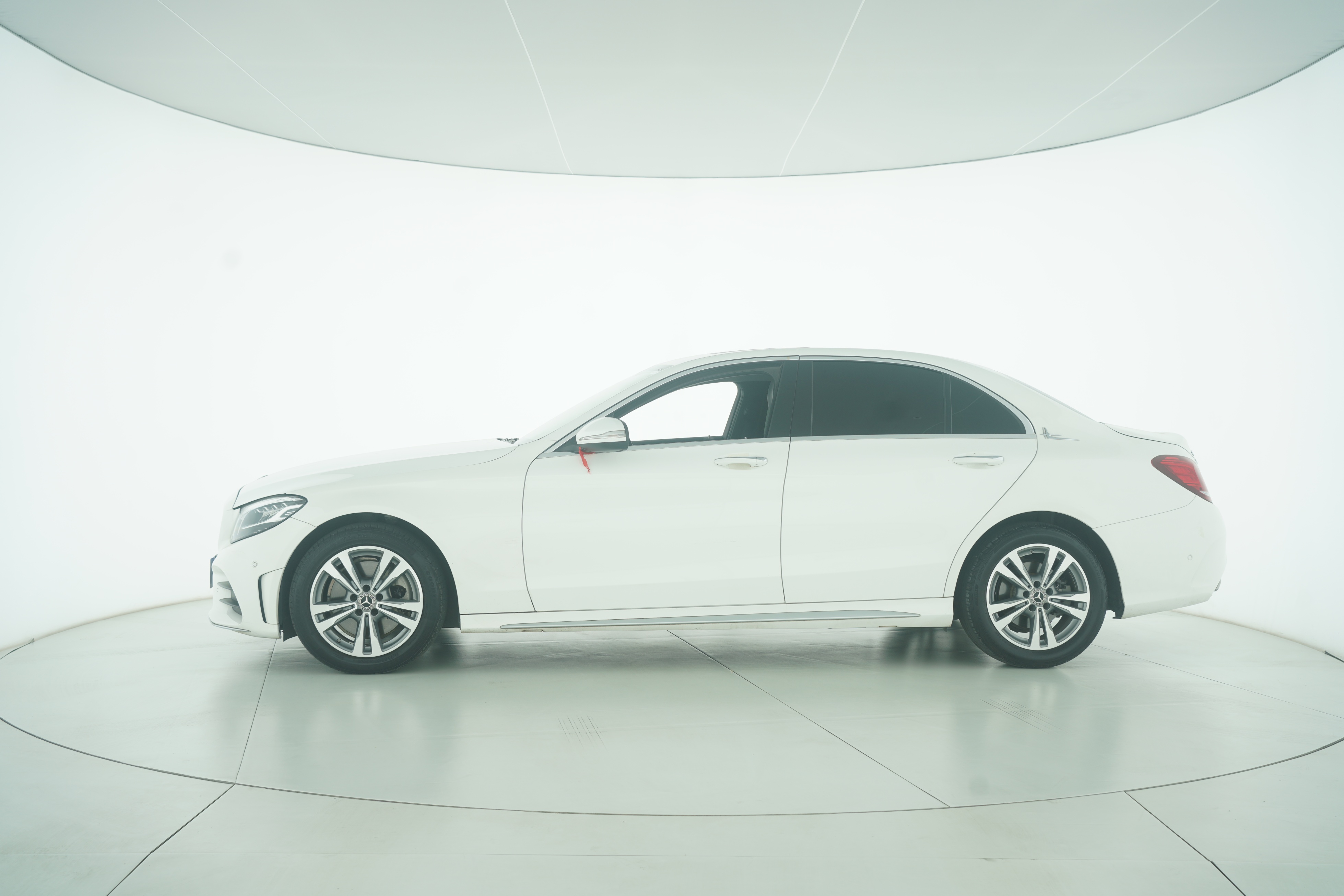 Mercedes Benz C-Class 2020 — фото 7
