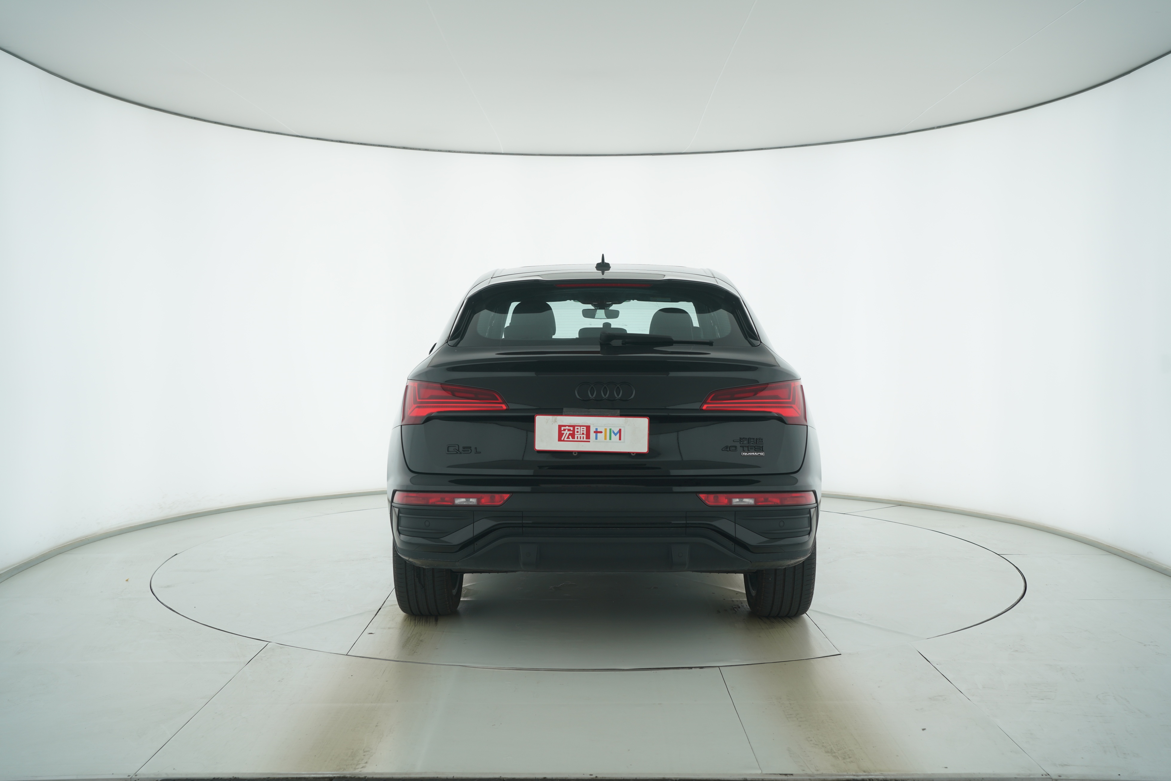 Audi Q5L Sportback 2024 — фото 6