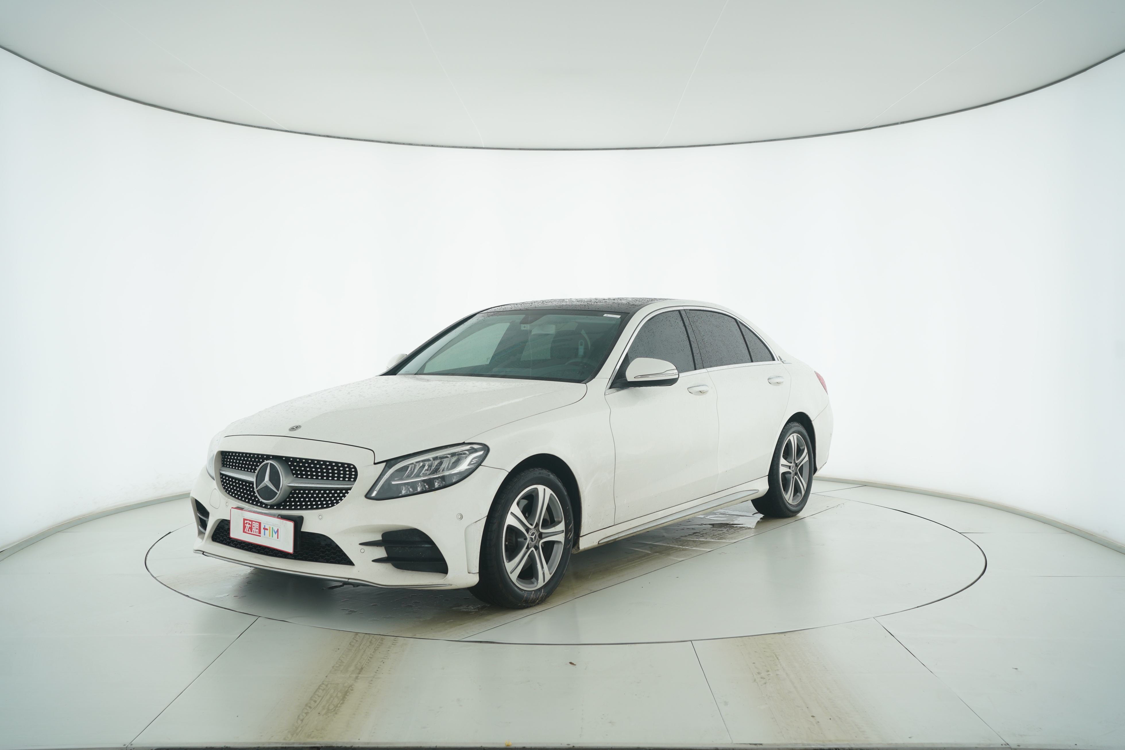 Mercedes Benz C-Class 2019 — фото 1