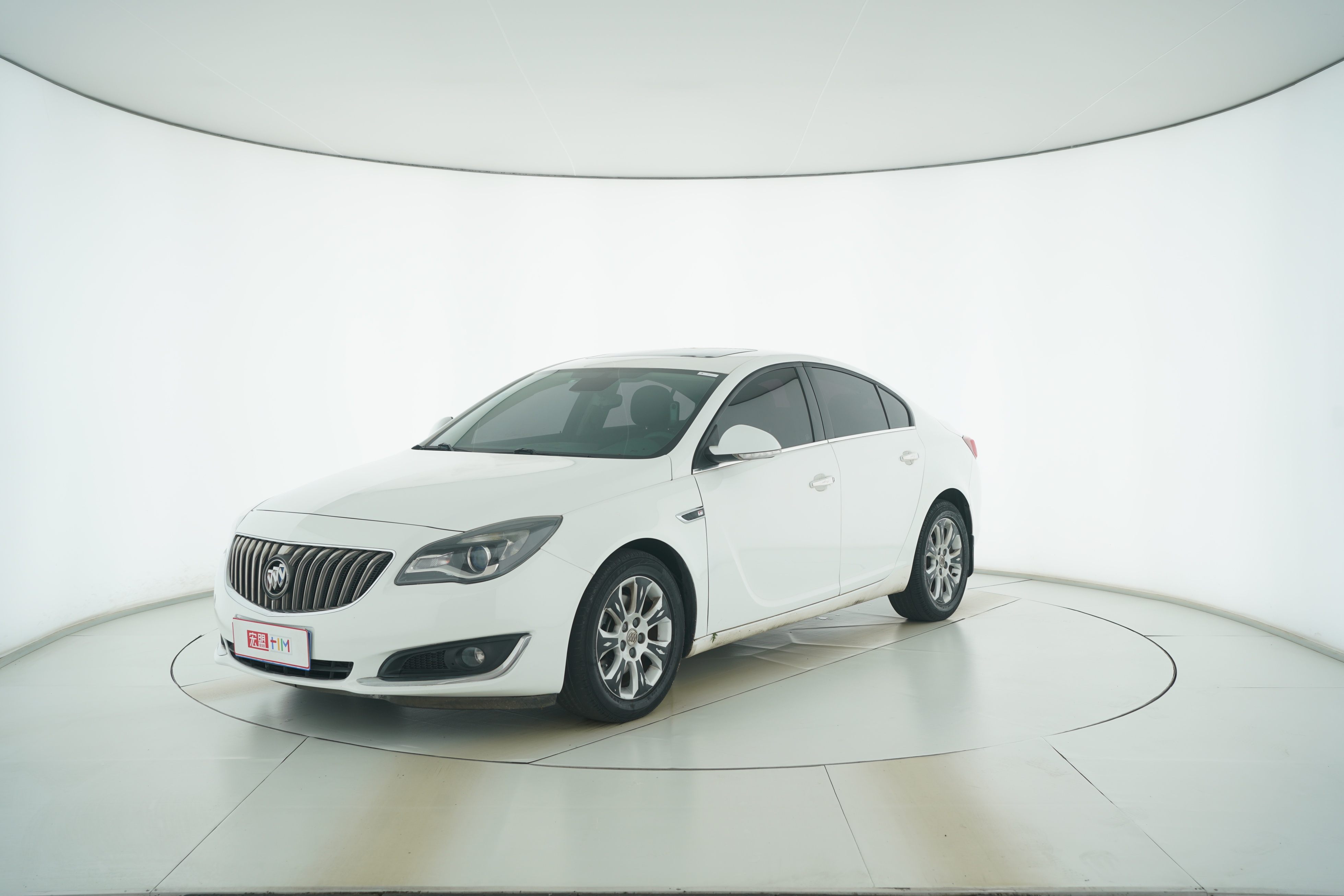 Buick Regal 2014 — фото 1