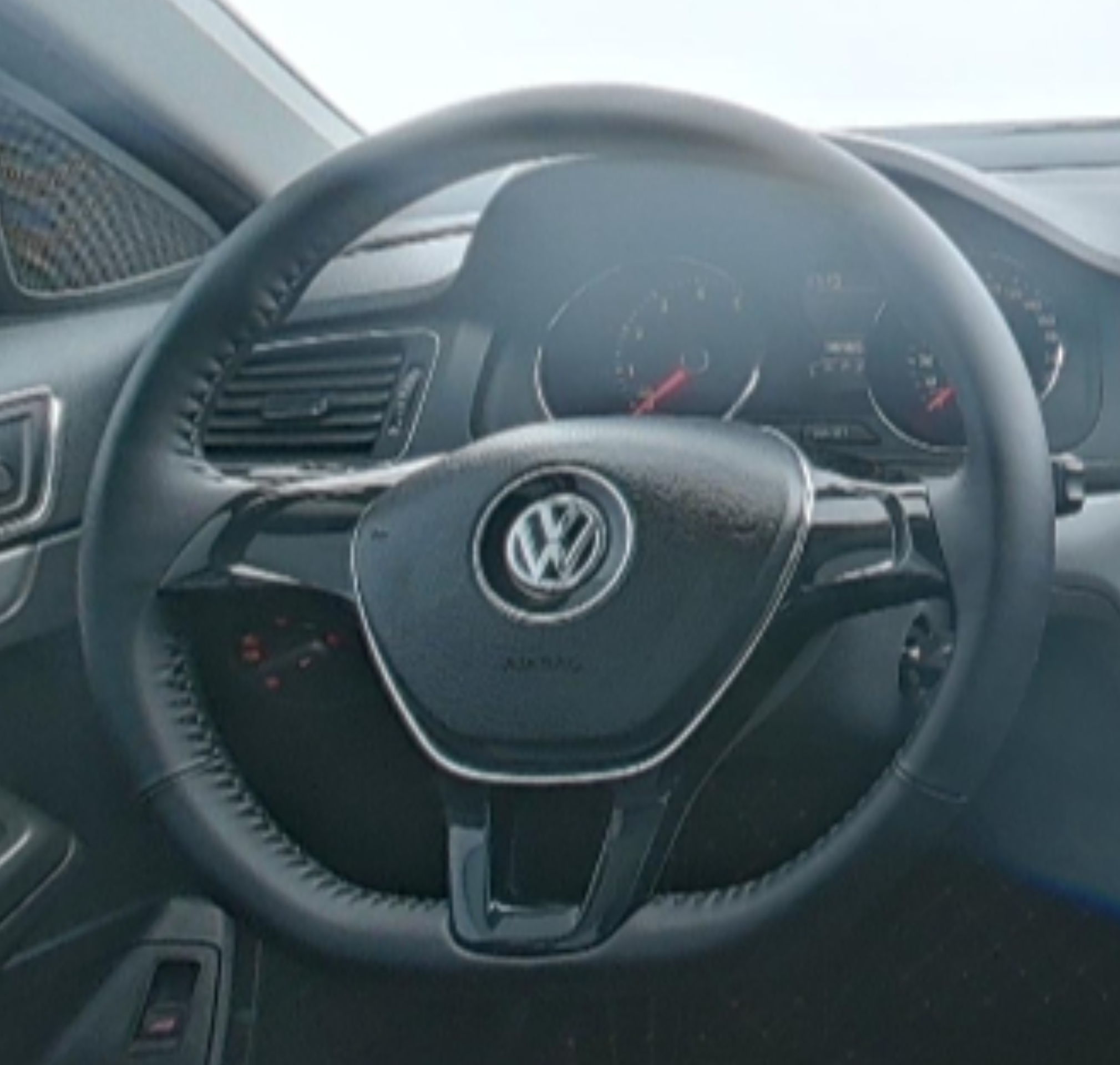 Volkswagen Lavida 2015 — фото 10