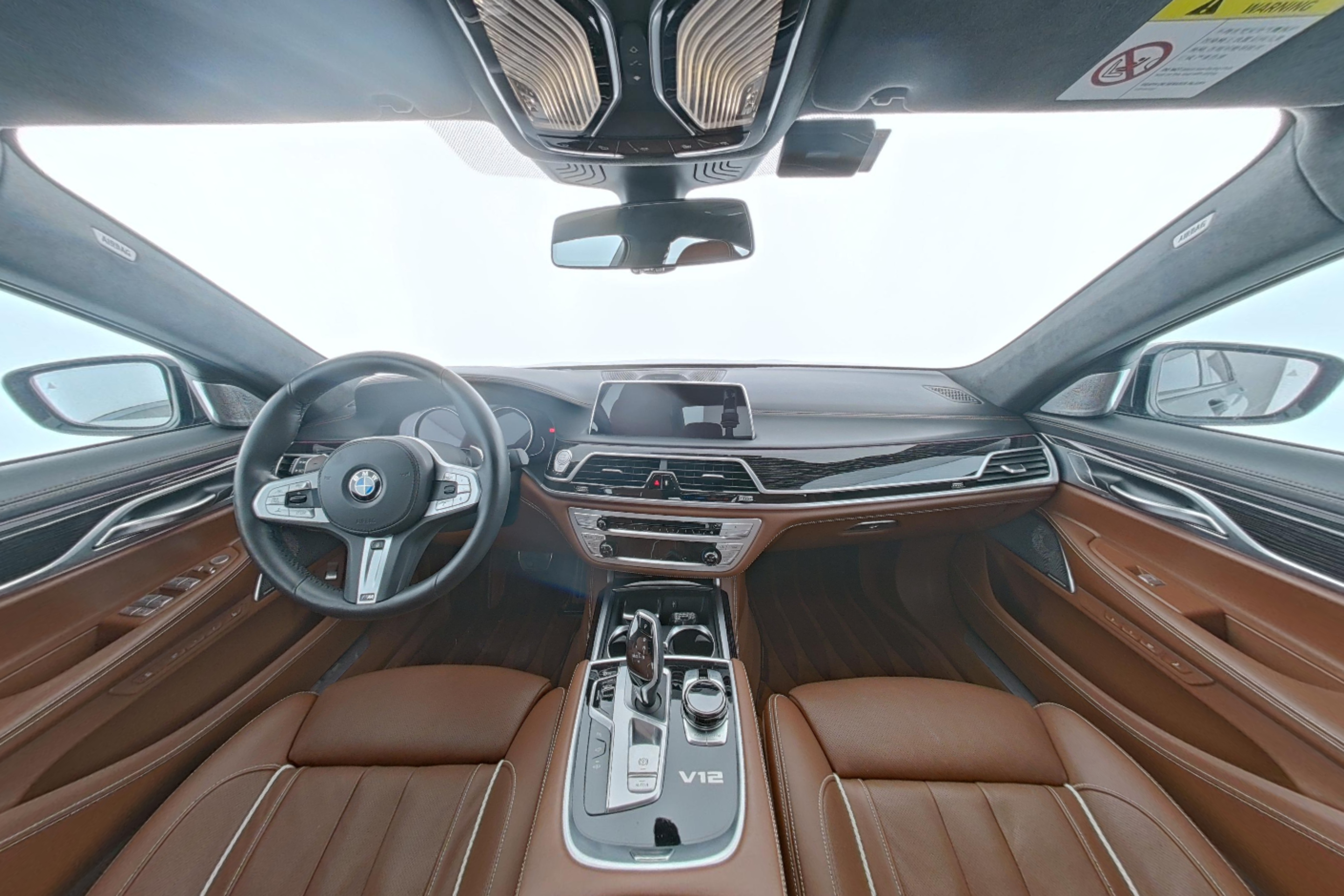 BMW 7 Series 2018 — фото 9