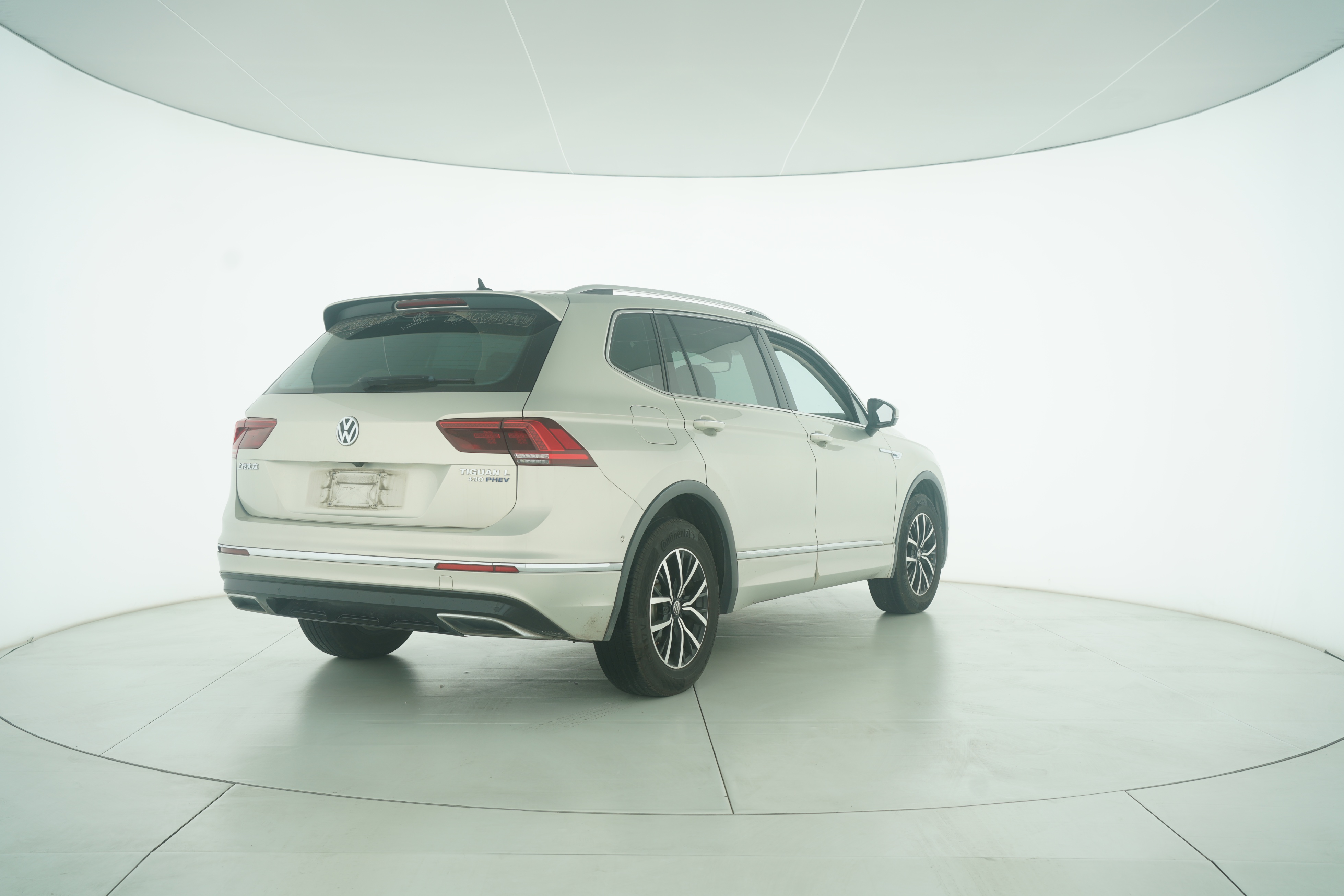 Volkswagen Tiguan L Plug-in Hybrid 2019 — фото 4