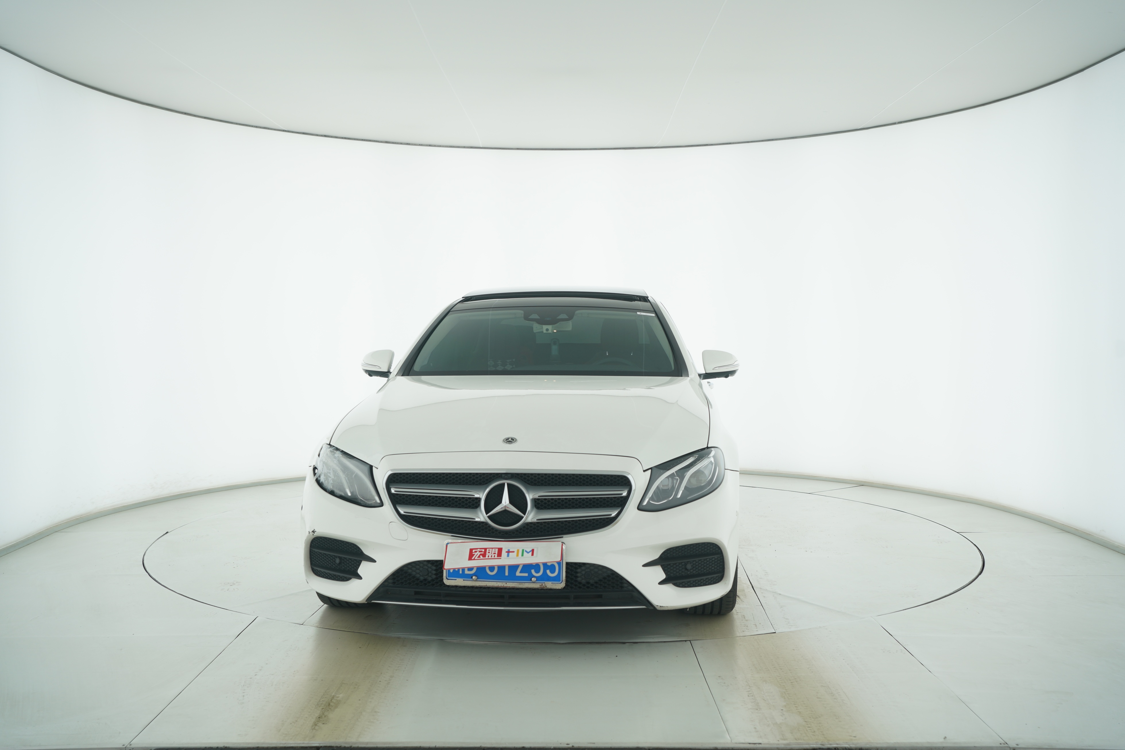 Mercedes Benz E-Class 2020 — фото 5