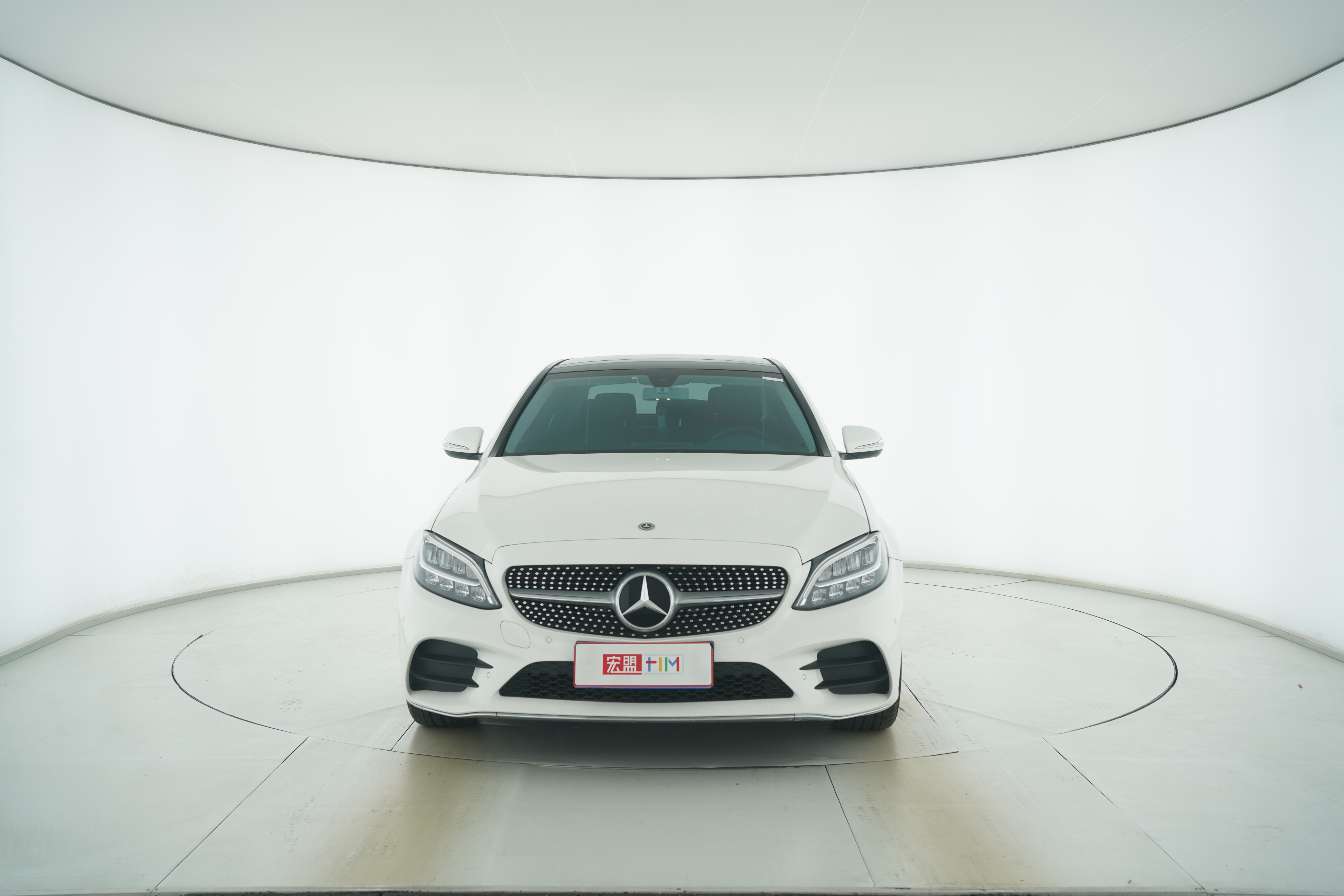 Mercedes Benz C-Class 2019 — фото 5