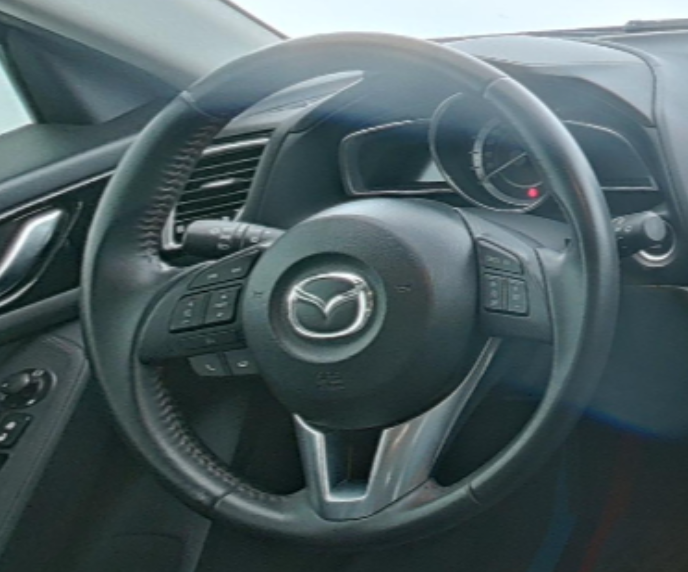 Mazda 3 Aveo 2015 — фото 10