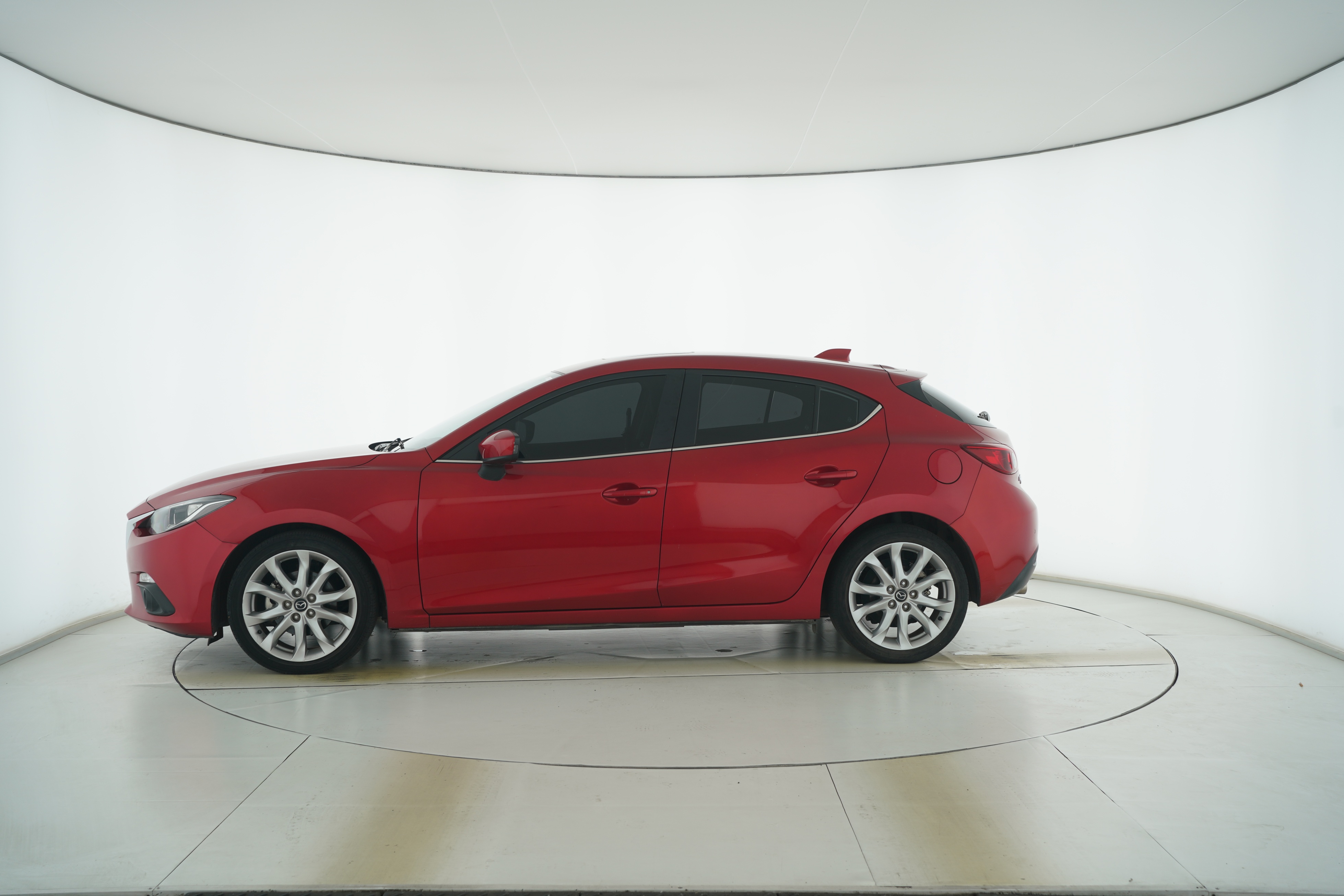 Mazda 3 Aveo 2015 — фото 7