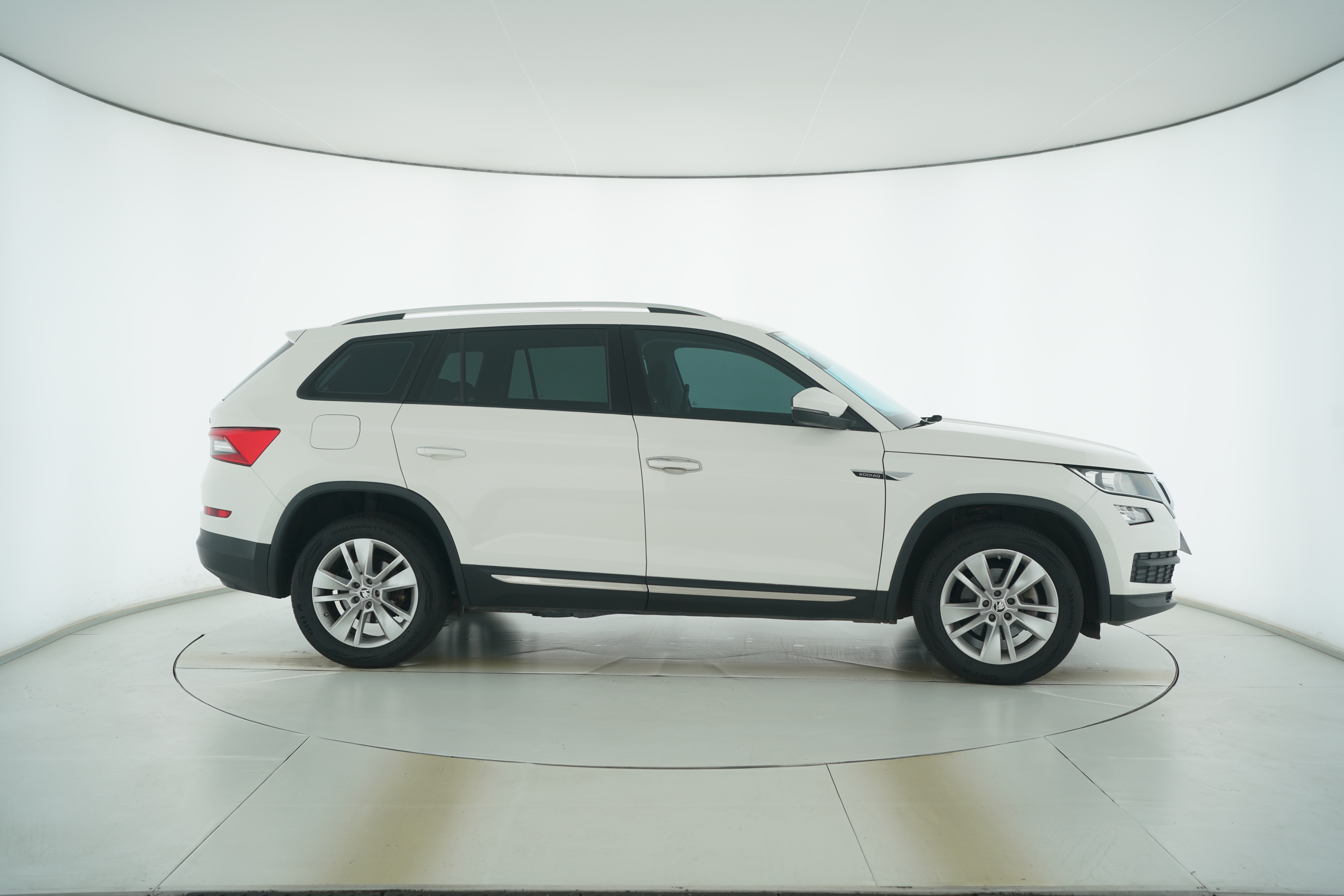 Skoda Kodiaq 2018 — фото 8