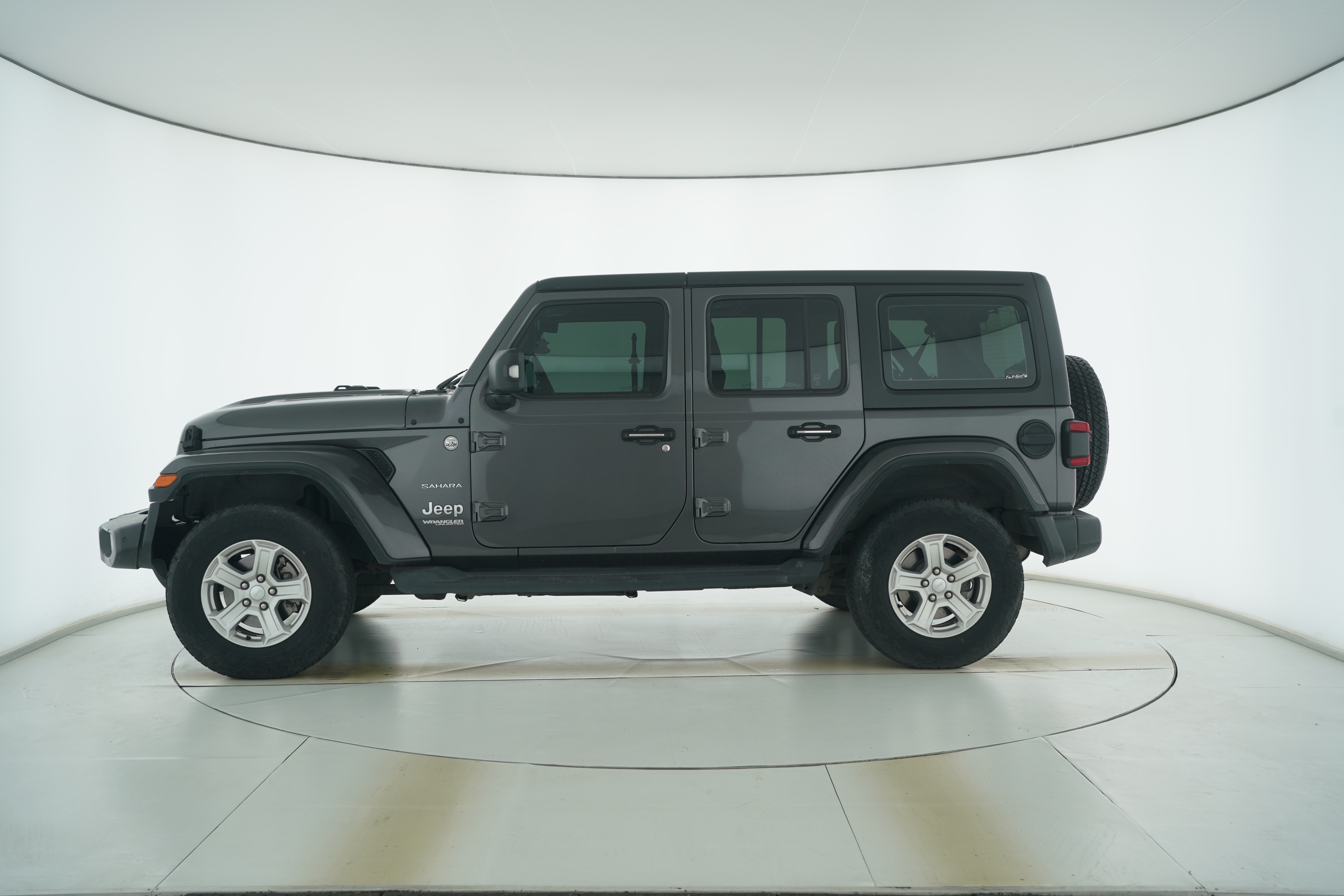 Jeep Wrangler 2018 — фото 7