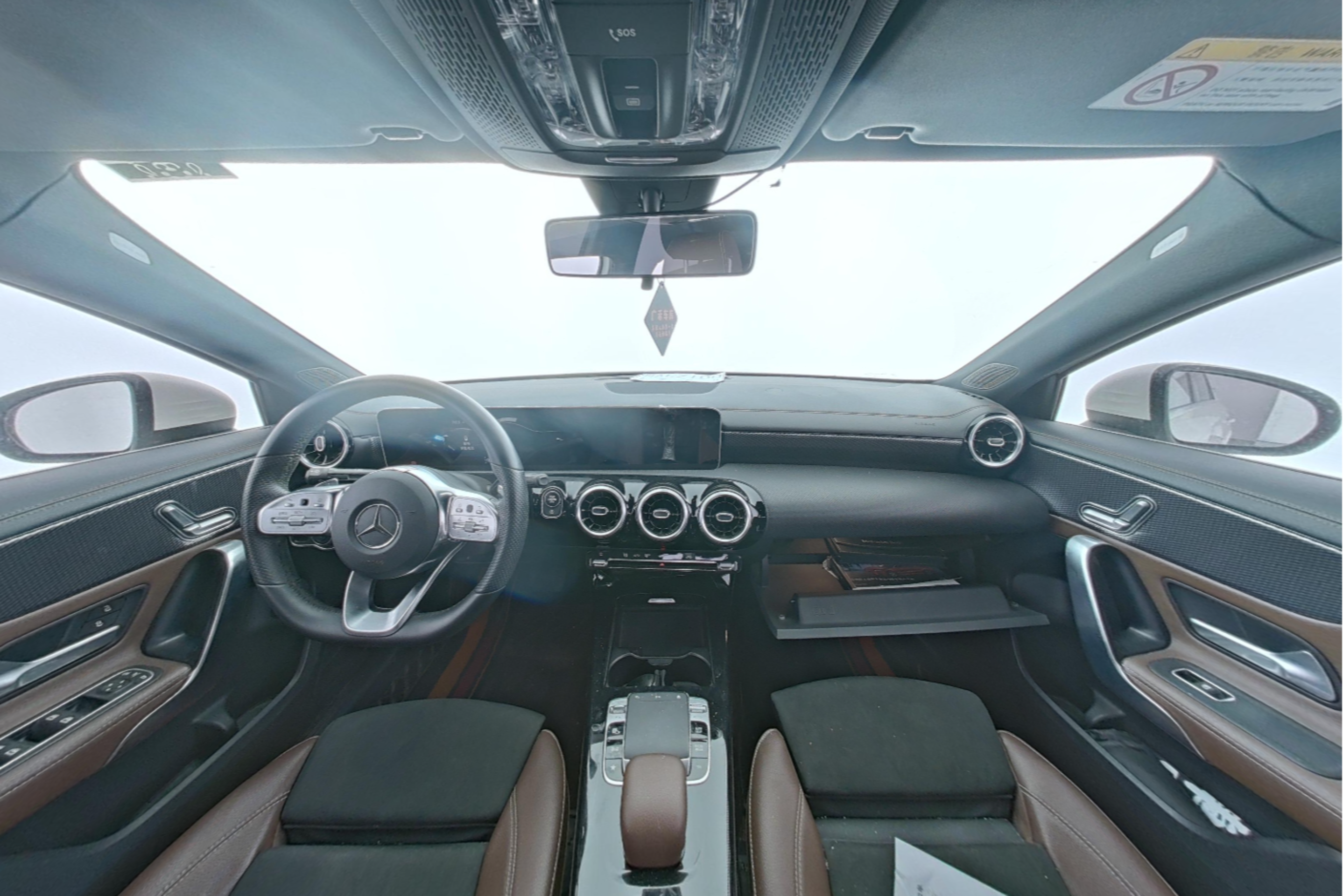 Mercedes Benz A-Class 2019 — фото 9