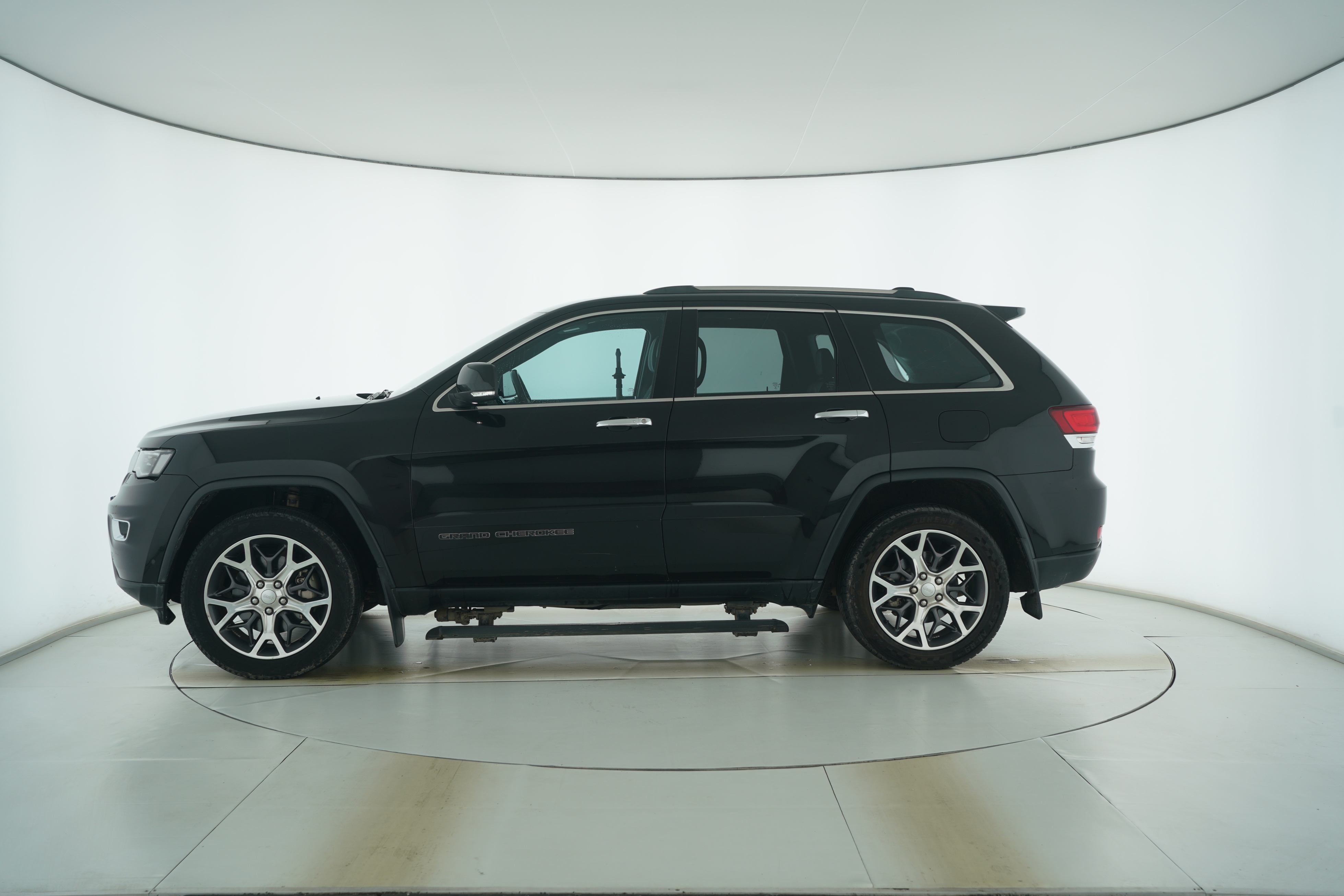 Jeep Grand Cherokee (Imported) 2020 — фото 7