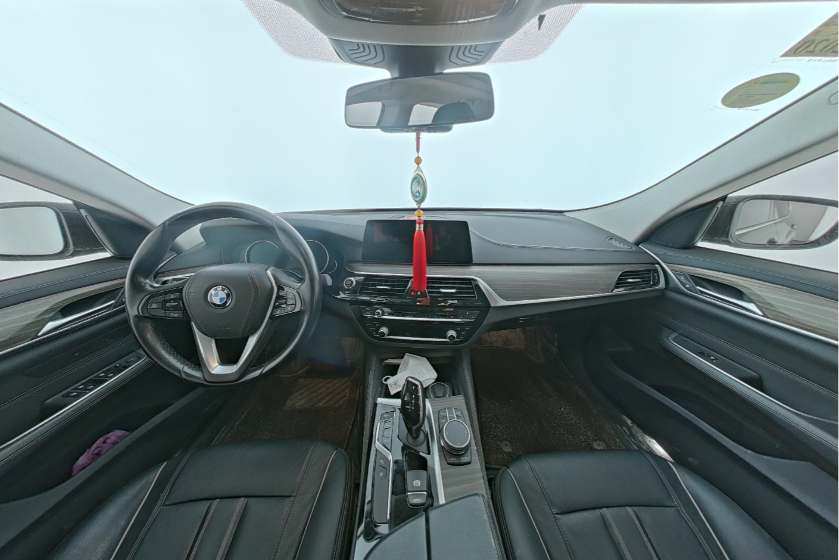 BMW 6 Series GT 2018 — фото 9