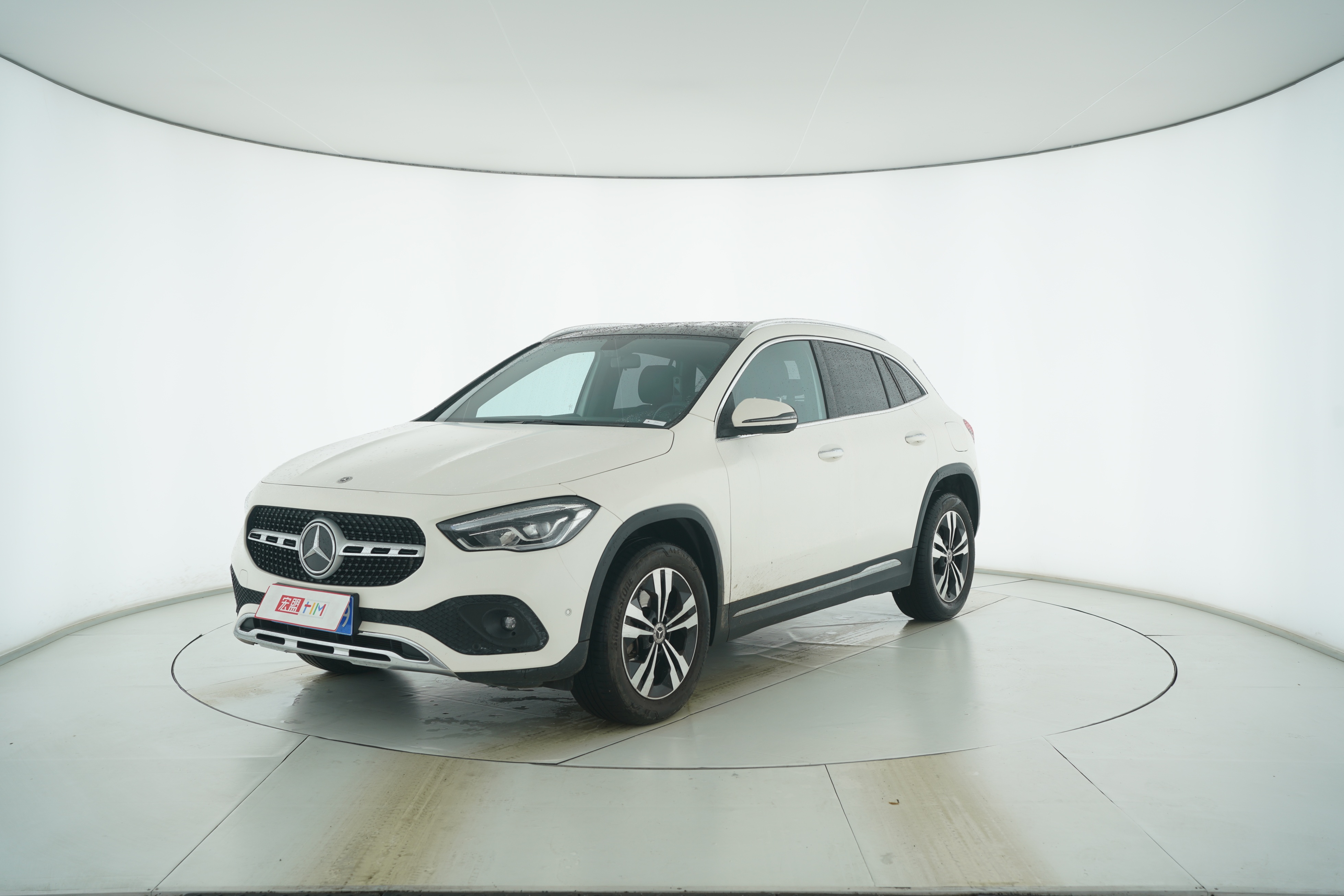 Mercedes Benz GLA 2020 — фото 1