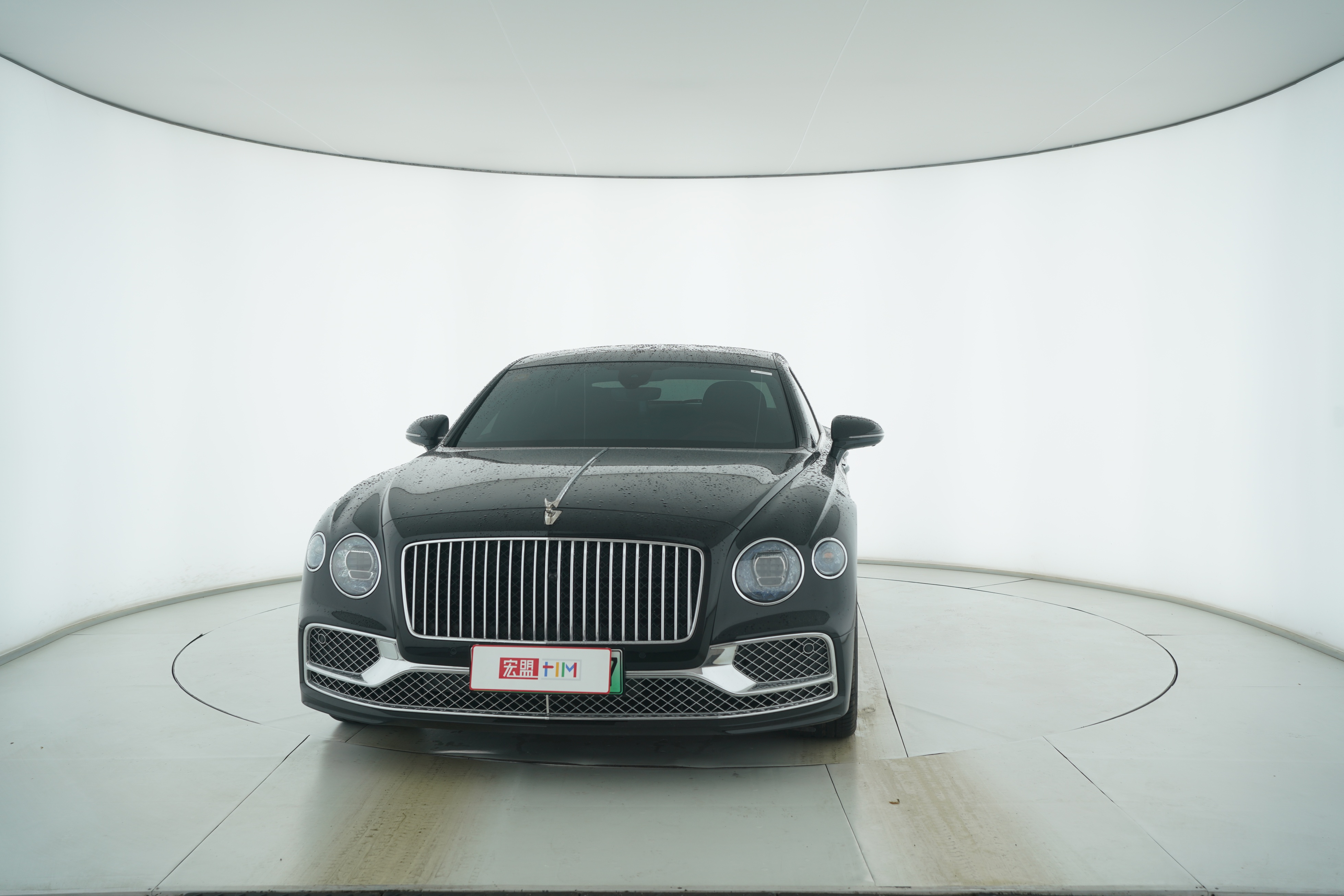 BENTLEY Flying Spur Plug-in Hybrid 2022 — фото 5