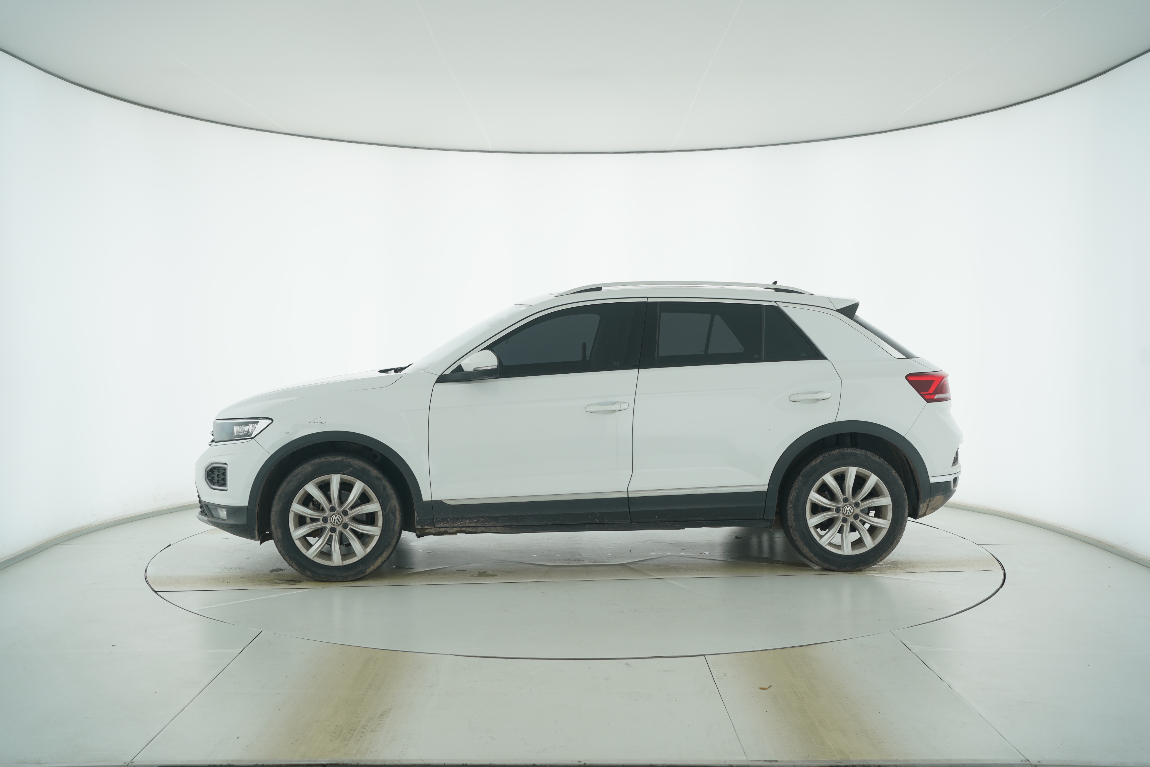 Volkswagen T-ROC 2020 — фото 7