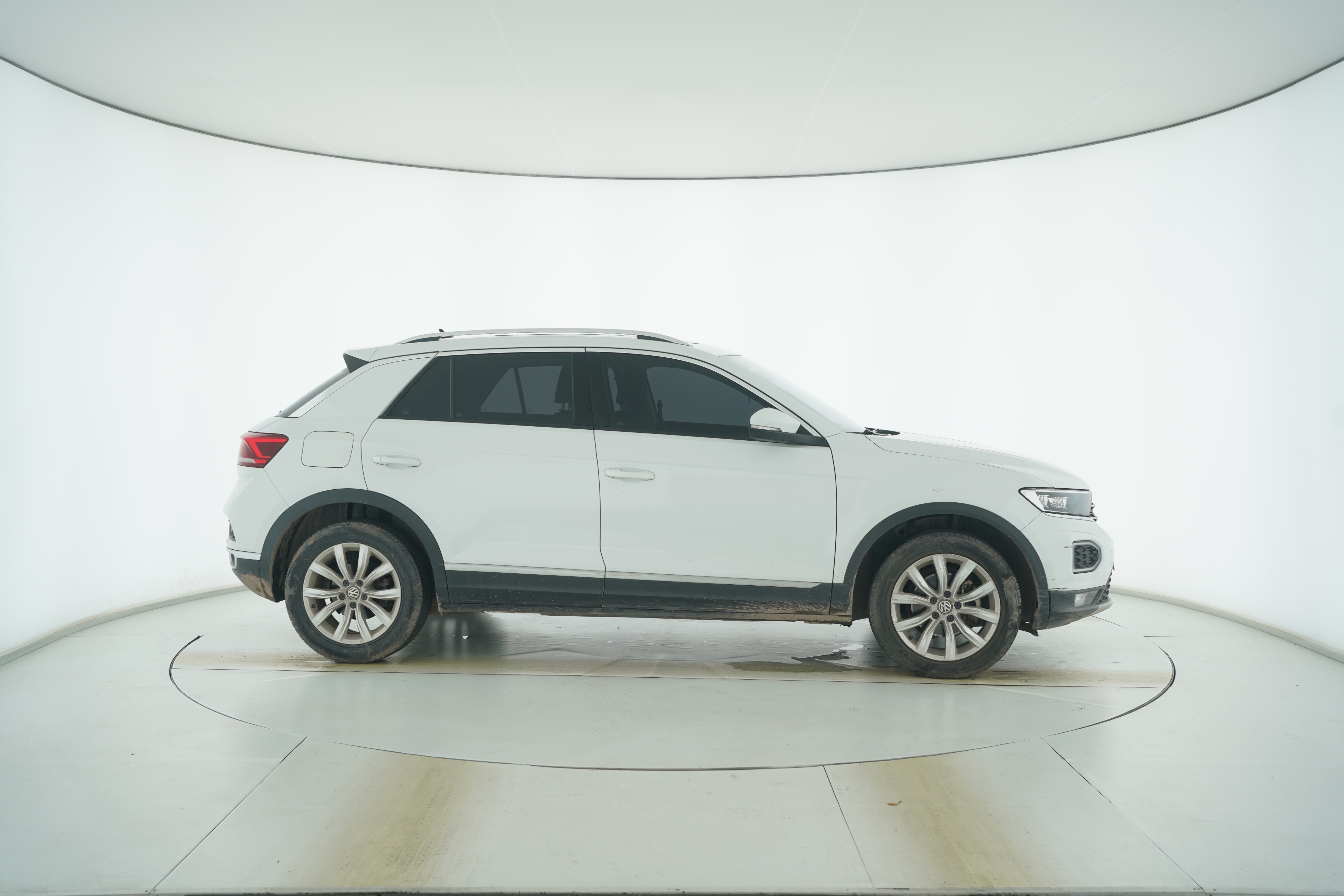 Volkswagen T-ROC 2020 — фото 8