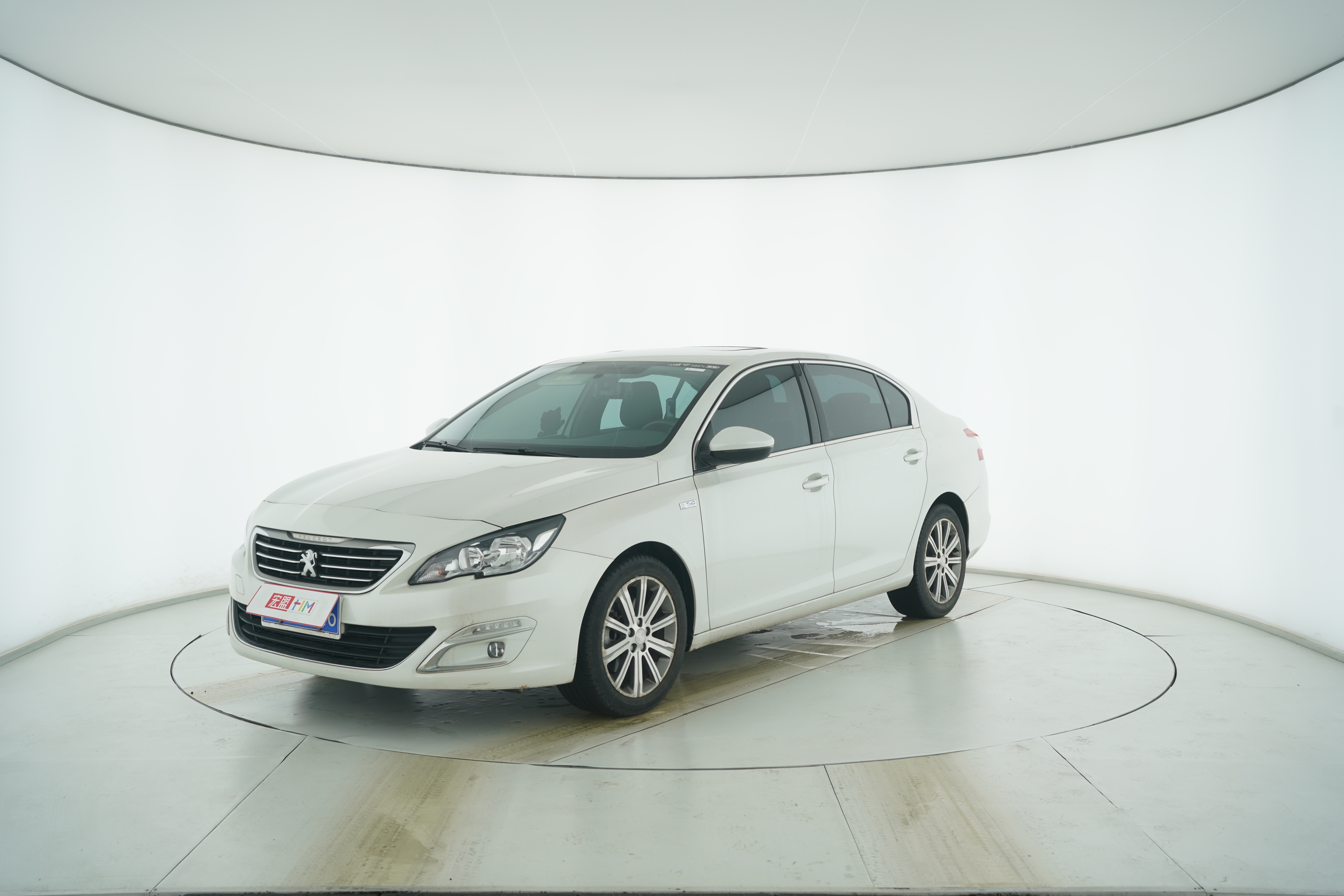 Peugeot 408 2016 — фото 1