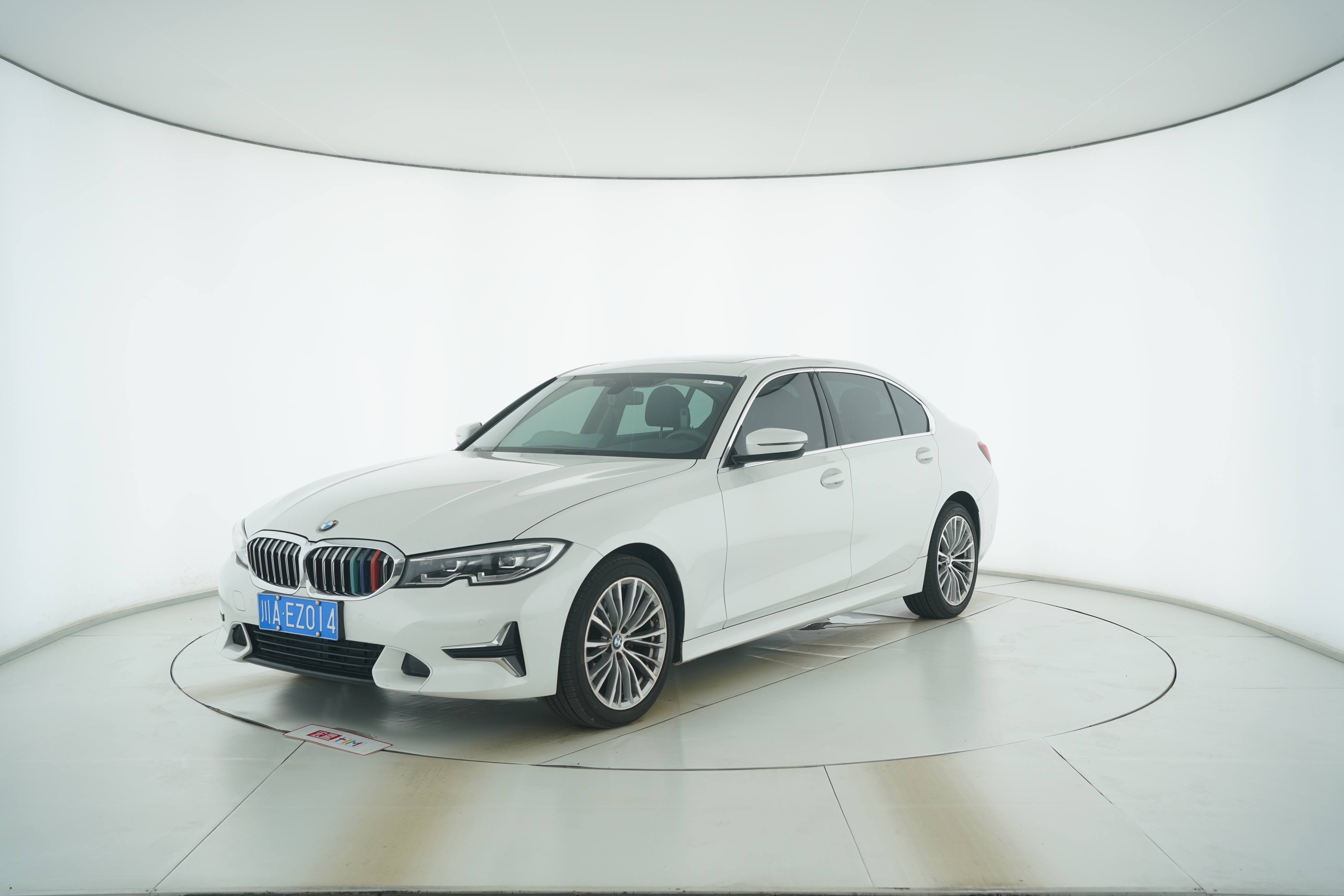 BMW 3 Series 2020 — фото 1