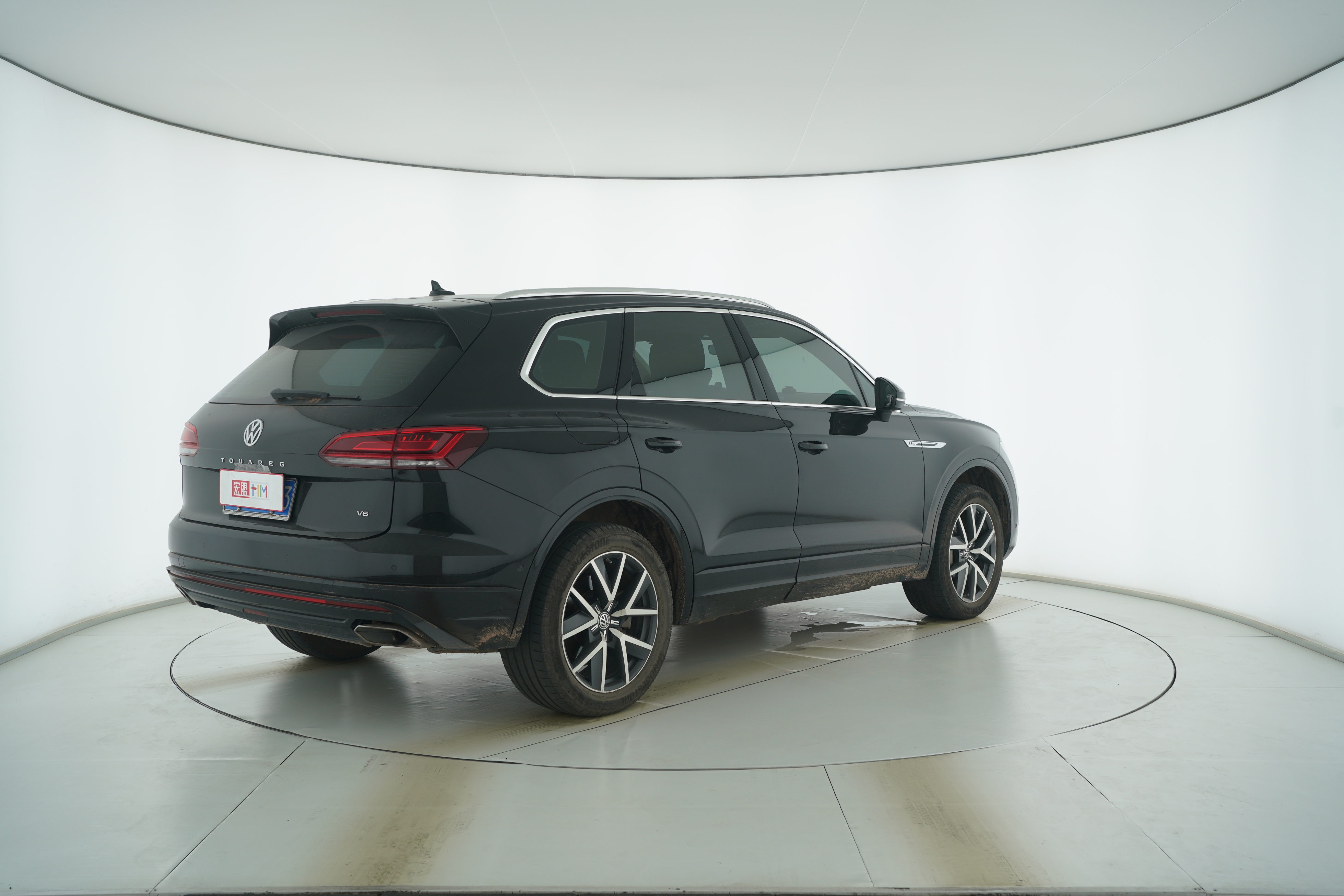 Volkswagen Touareg 2019 — фото 4