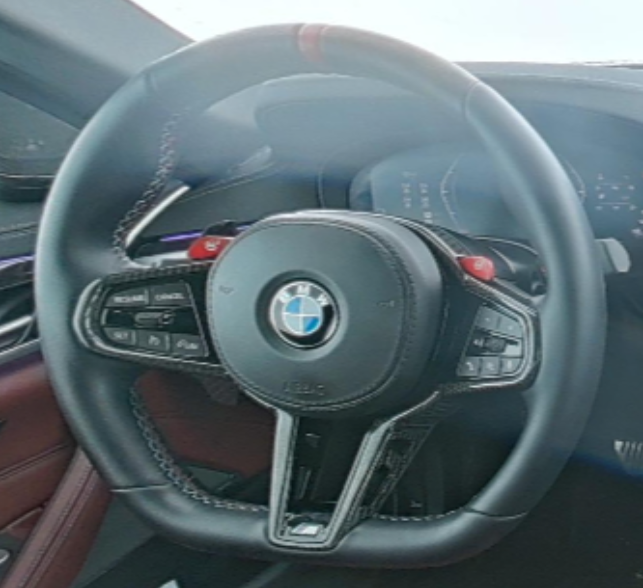 BMW 5 Series 2021 — фото 10