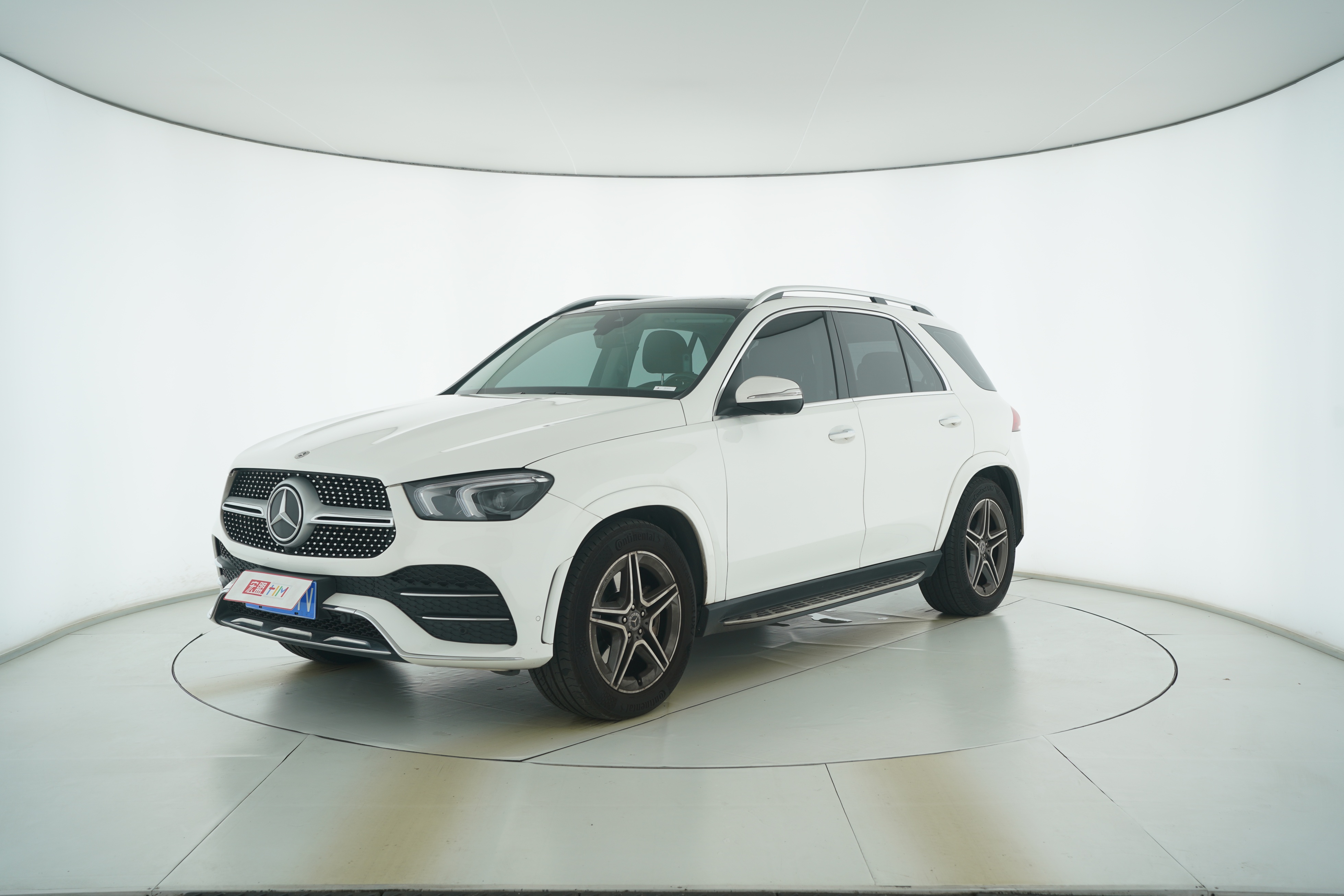 Mercedes Benz GLE 2021 — фото 1