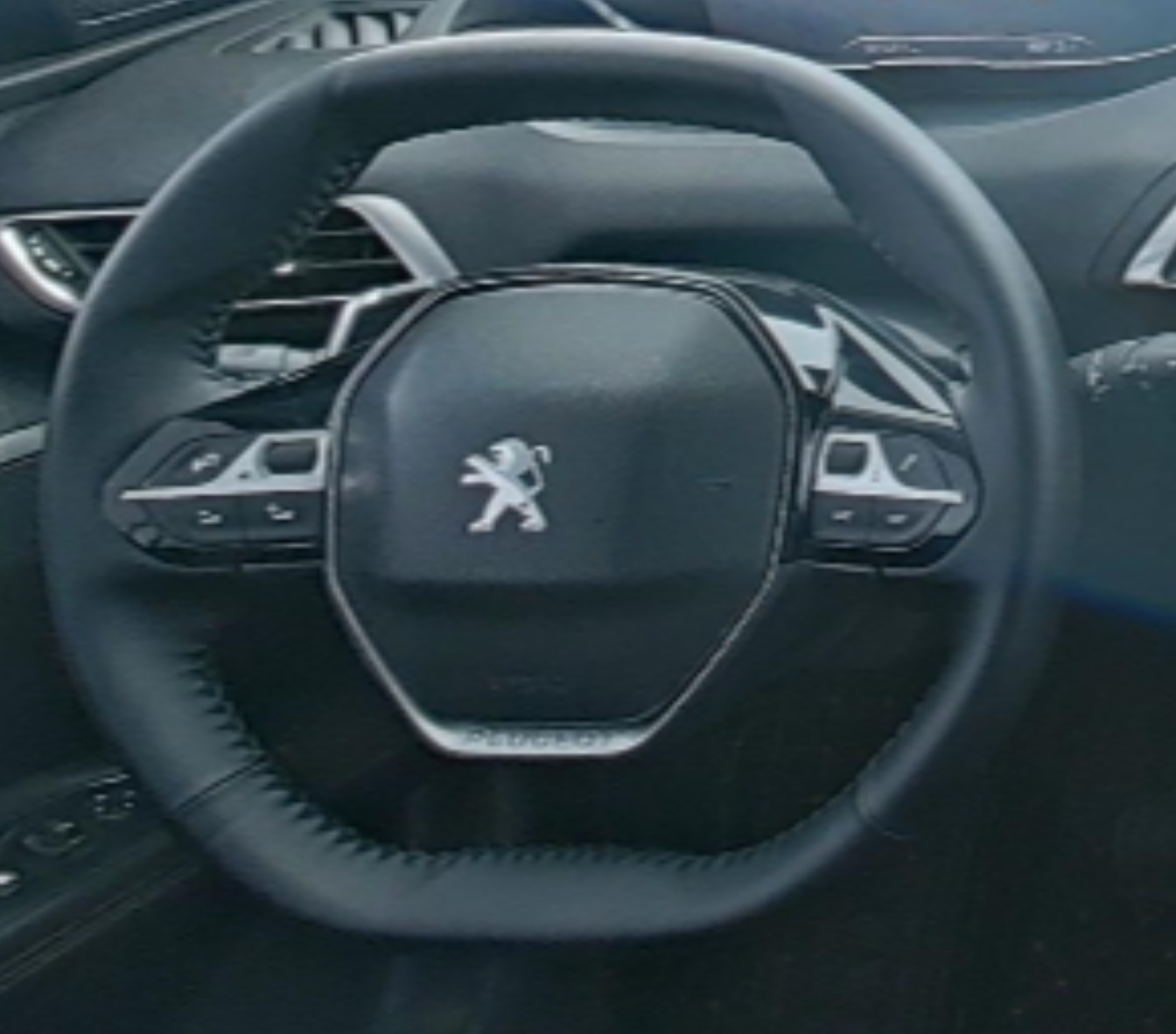 Peugeot 4008 2017 — фото 10