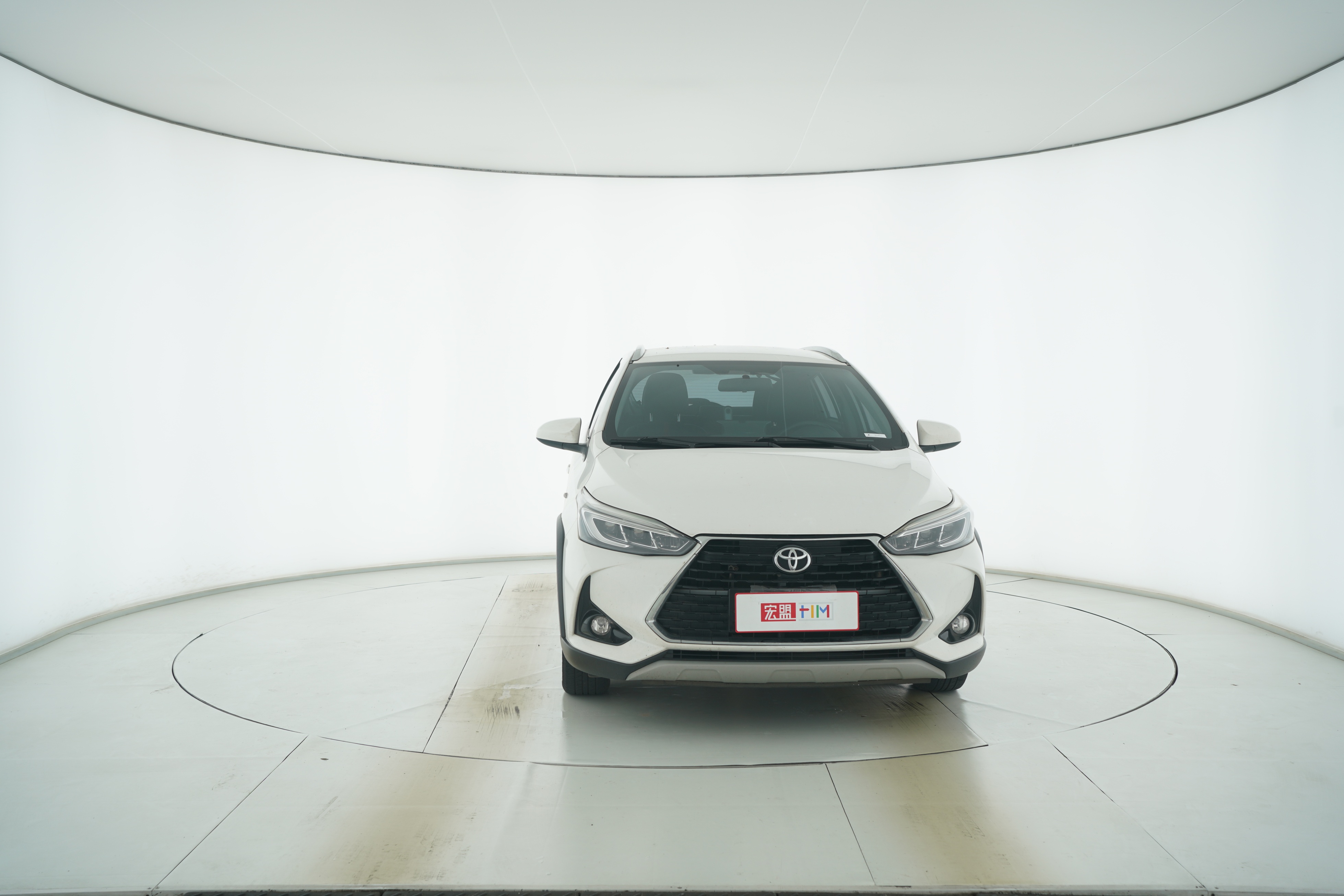 Toyota YARiS L 2020 — фото 5