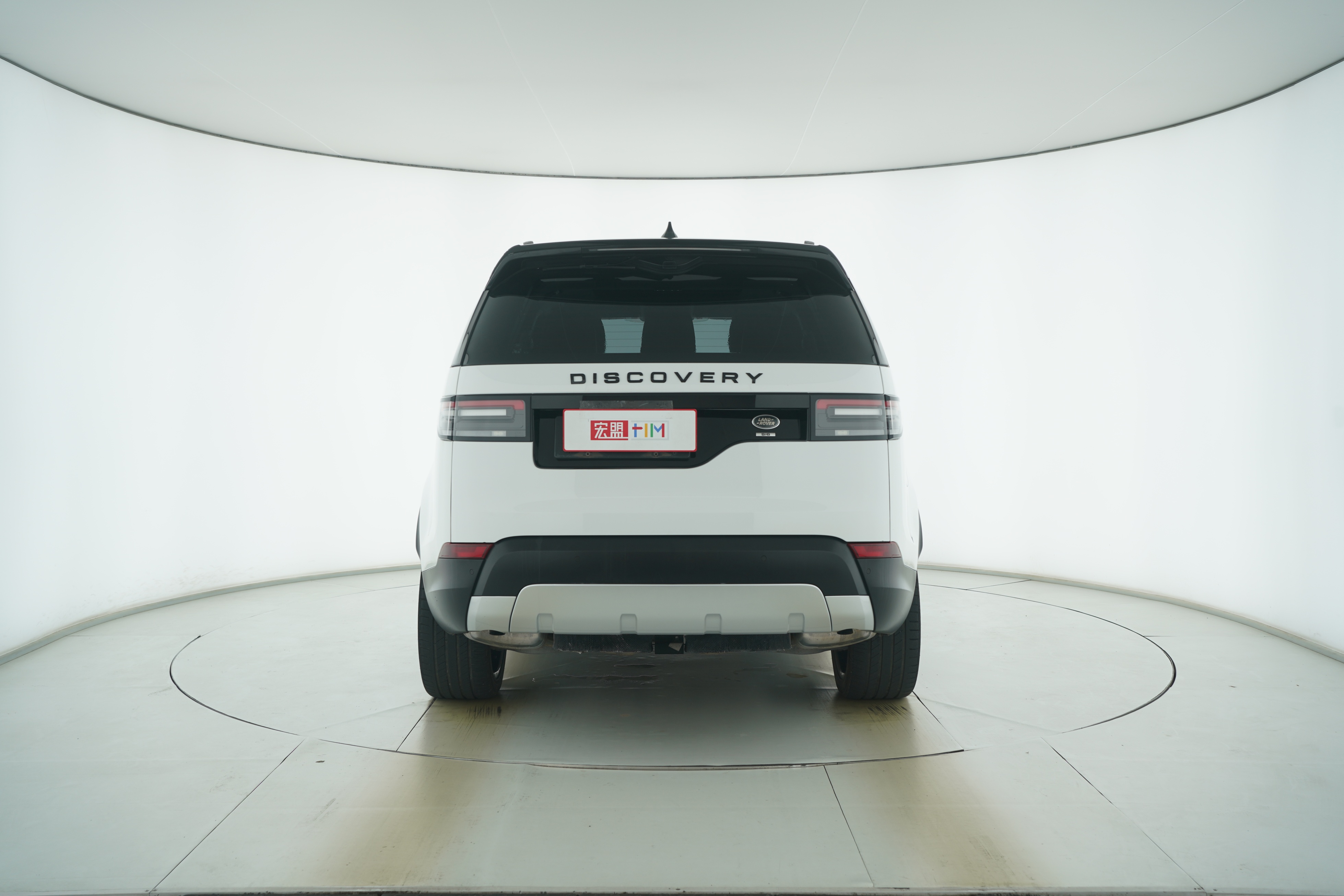 Land Rover Discovery 2017 — фото 6