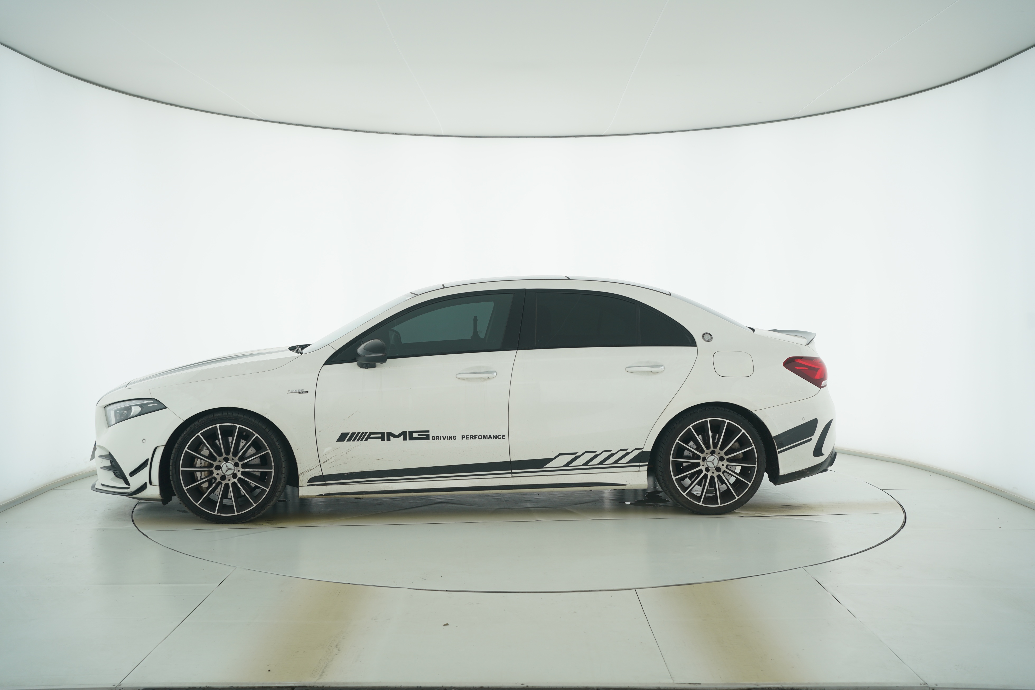Mercedes Benz Mercedes-benz A-Class AMG 2022 — фото 7