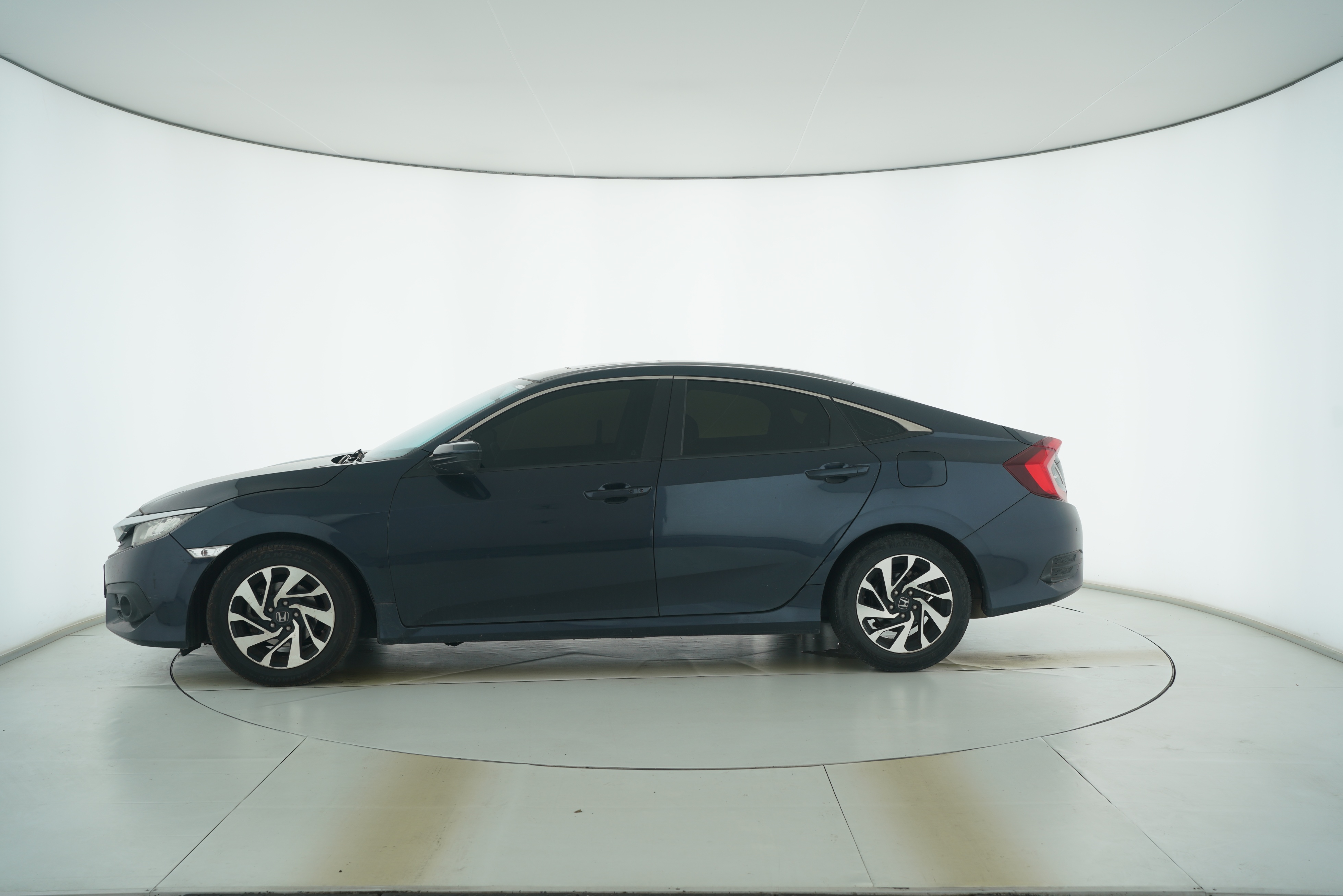Honda "思域" 可 以 翻 译 为 "Civic" 2016 — фото 7