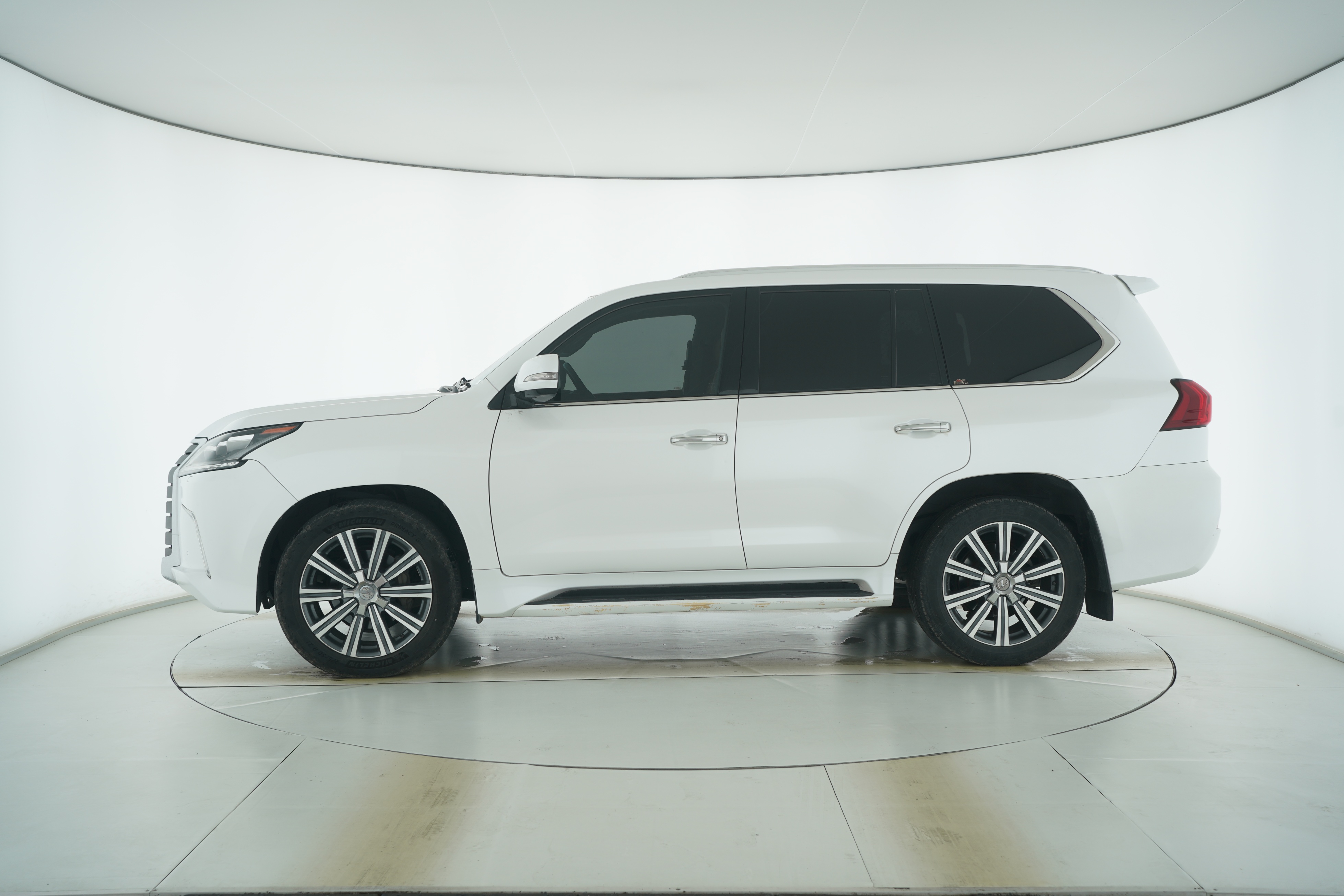 Lexus LX 2016 — фото 7