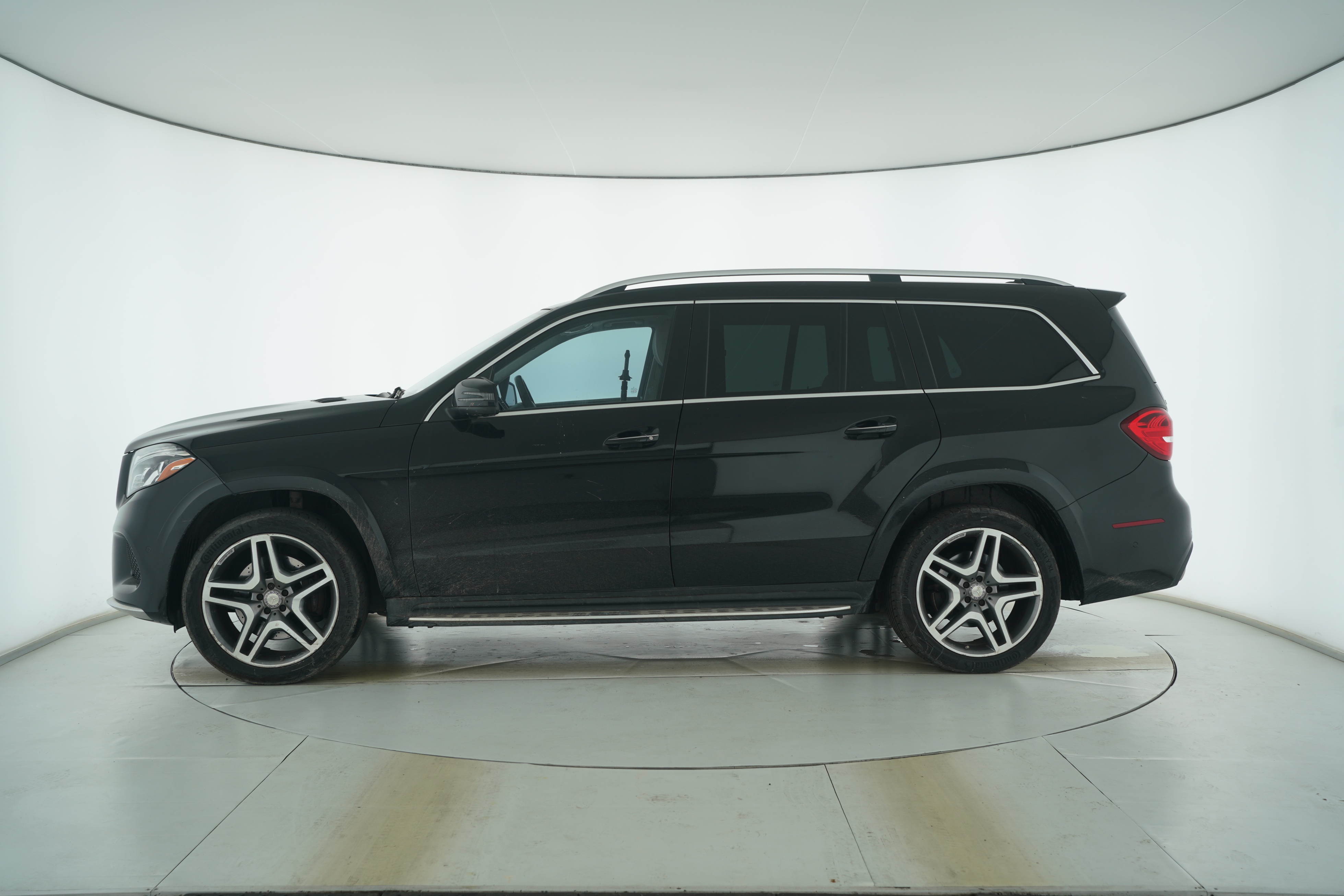 Mercedes Benz GLS 2017 — фото 7